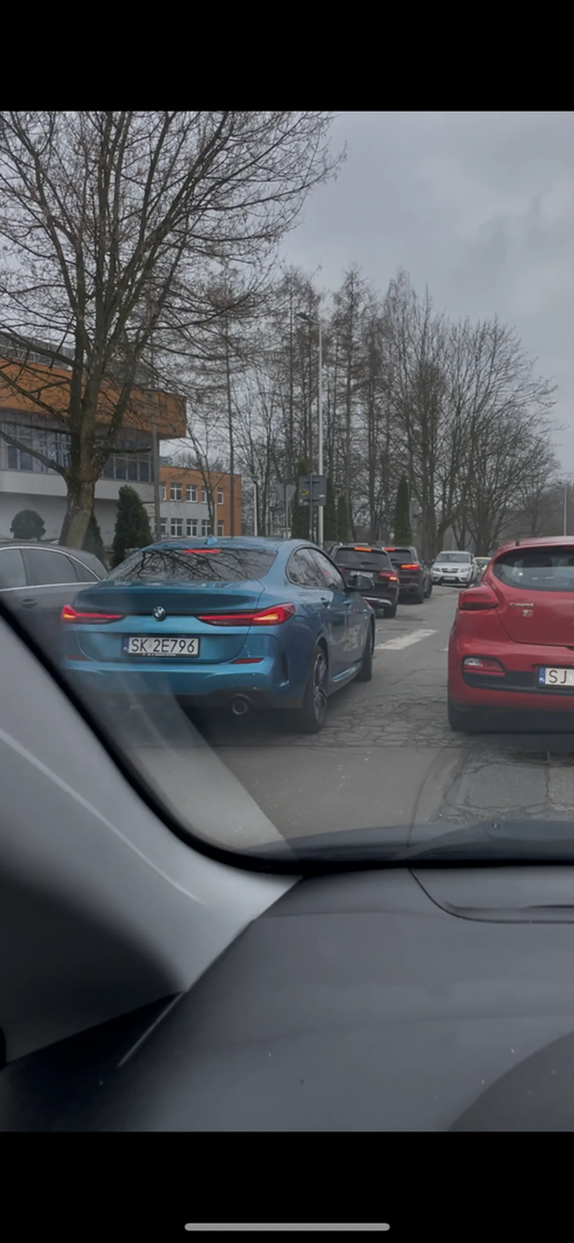 Jazda pod prąd nie polecam