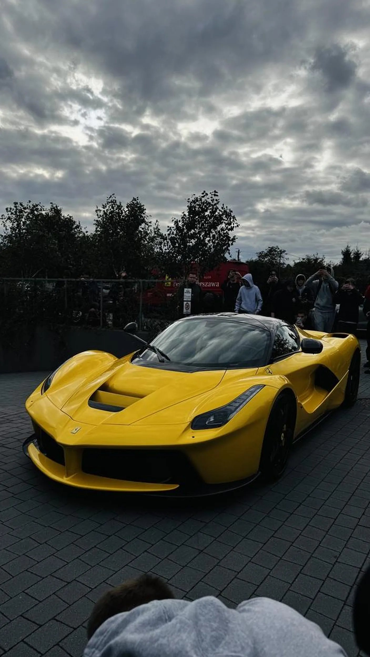 Śliczna jest ta LaFerrarka