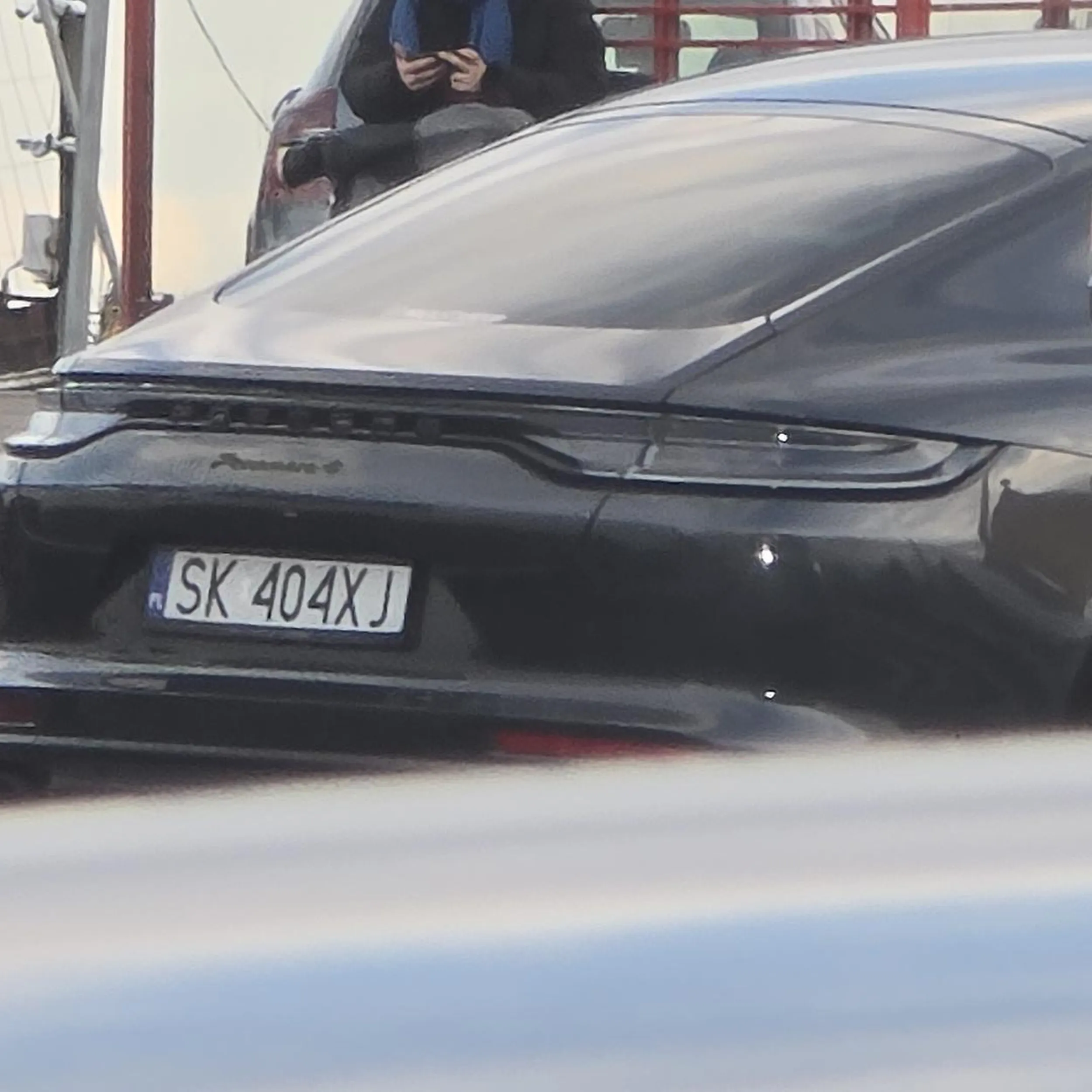 Szeryf się wjebał przed auta bo korek dla niego nie istnieje