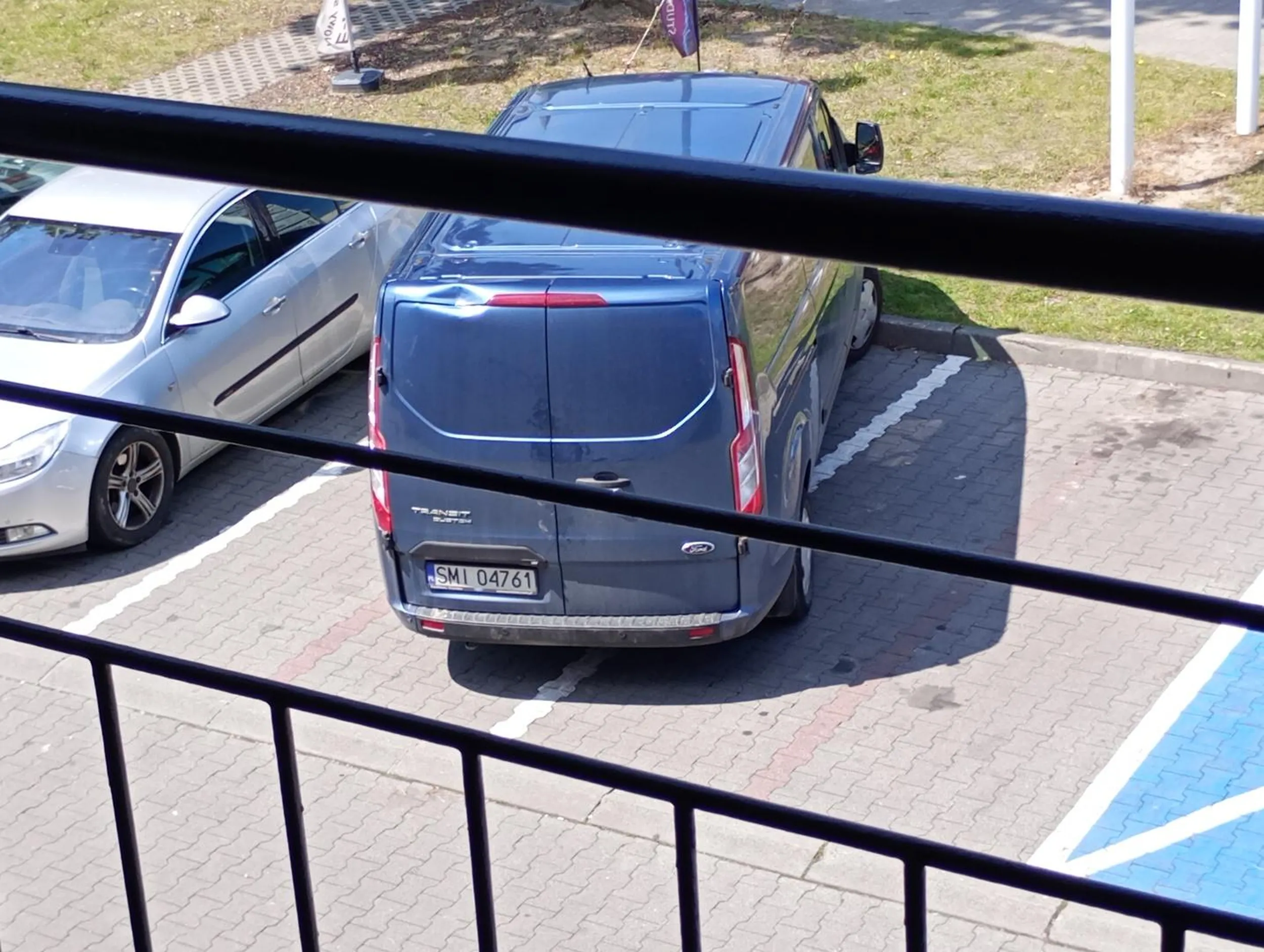 Naucz się parkować złamasie