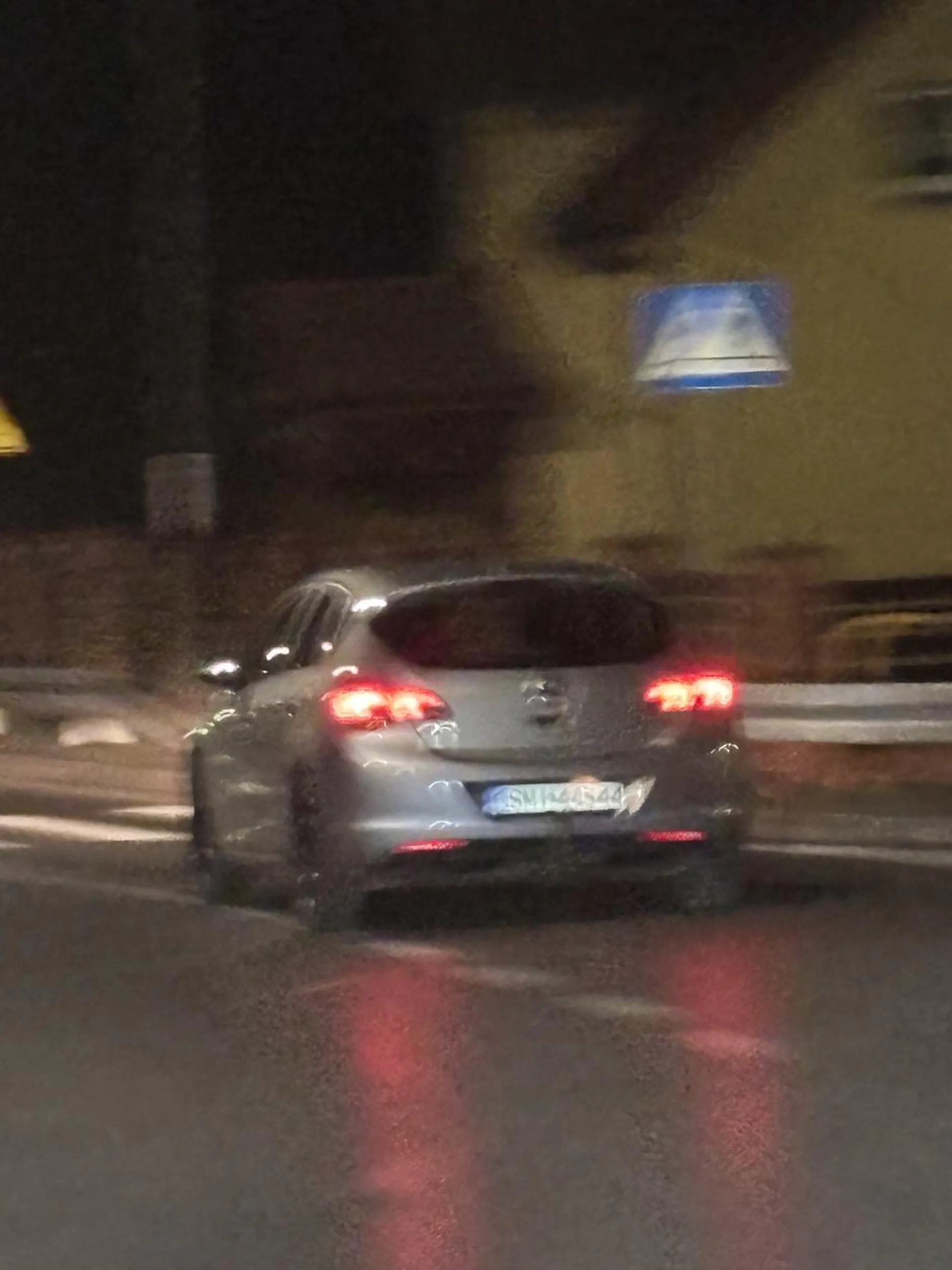 160 km/h w terenie zabudowanym Leci jak ukraiński dron po rosyjski czołg Niczym cygan po twój portfel