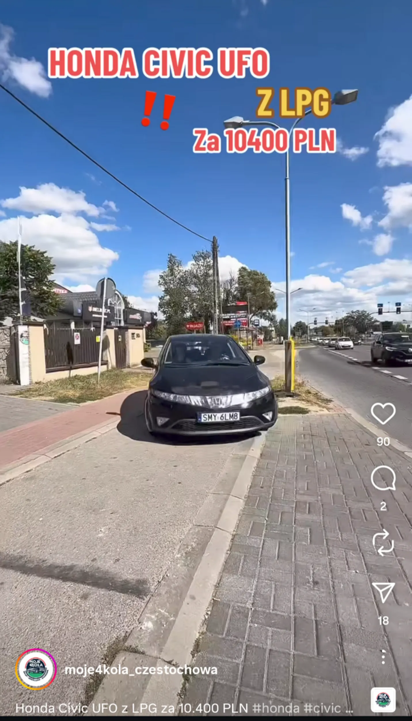 Jeździ po chodniku.