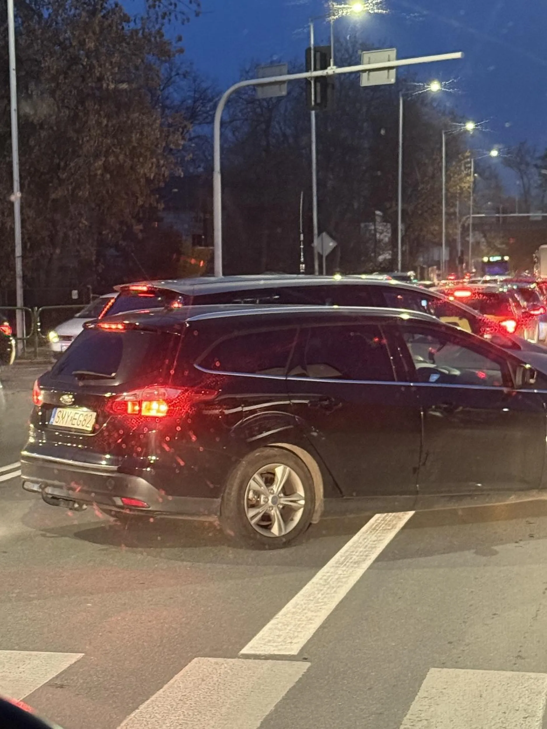 PRAWO JAZDY W JAKU NIESPODZIANCE