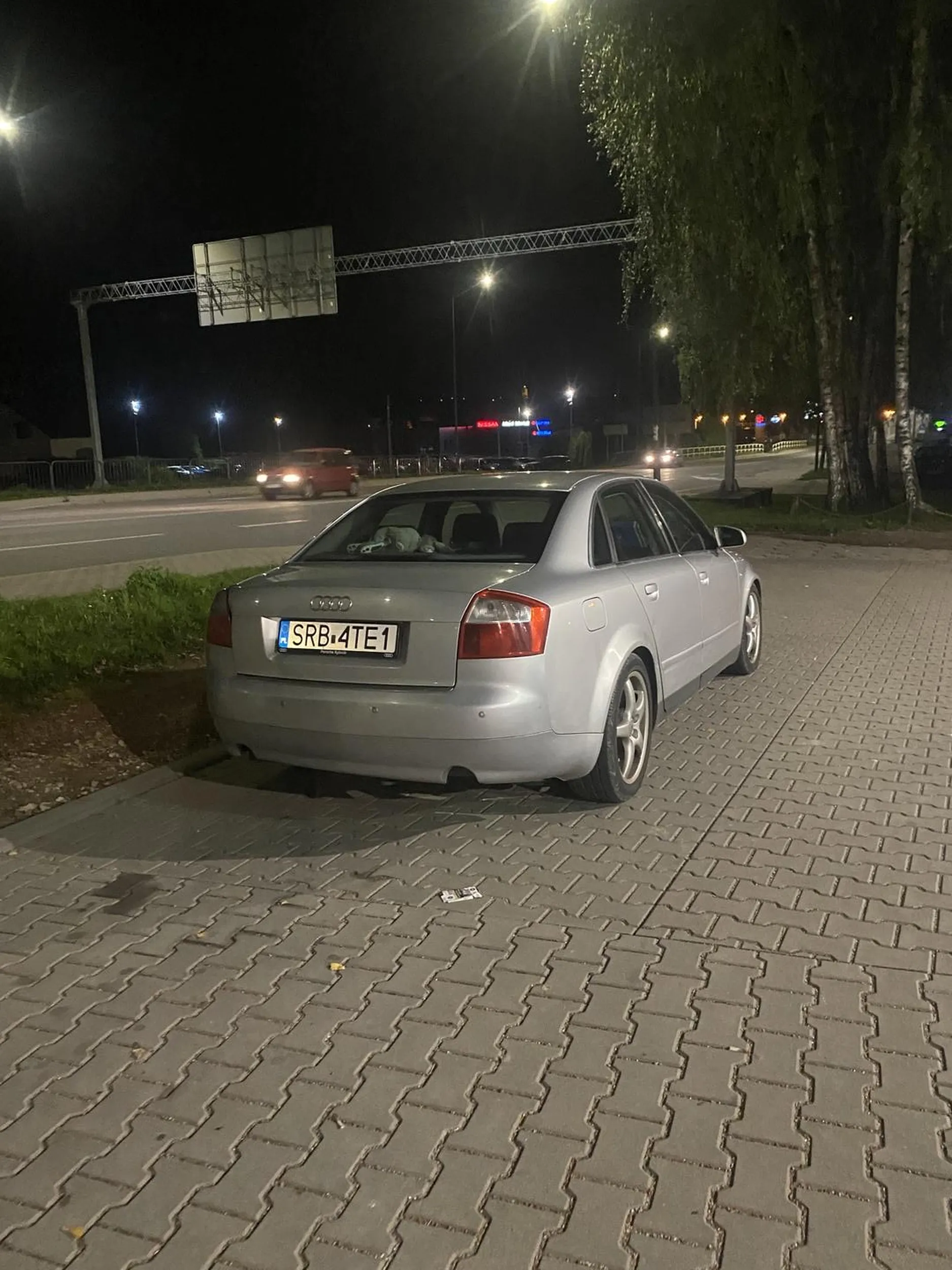 Te Audi jest piękne pozdrawiam cię Oskarku