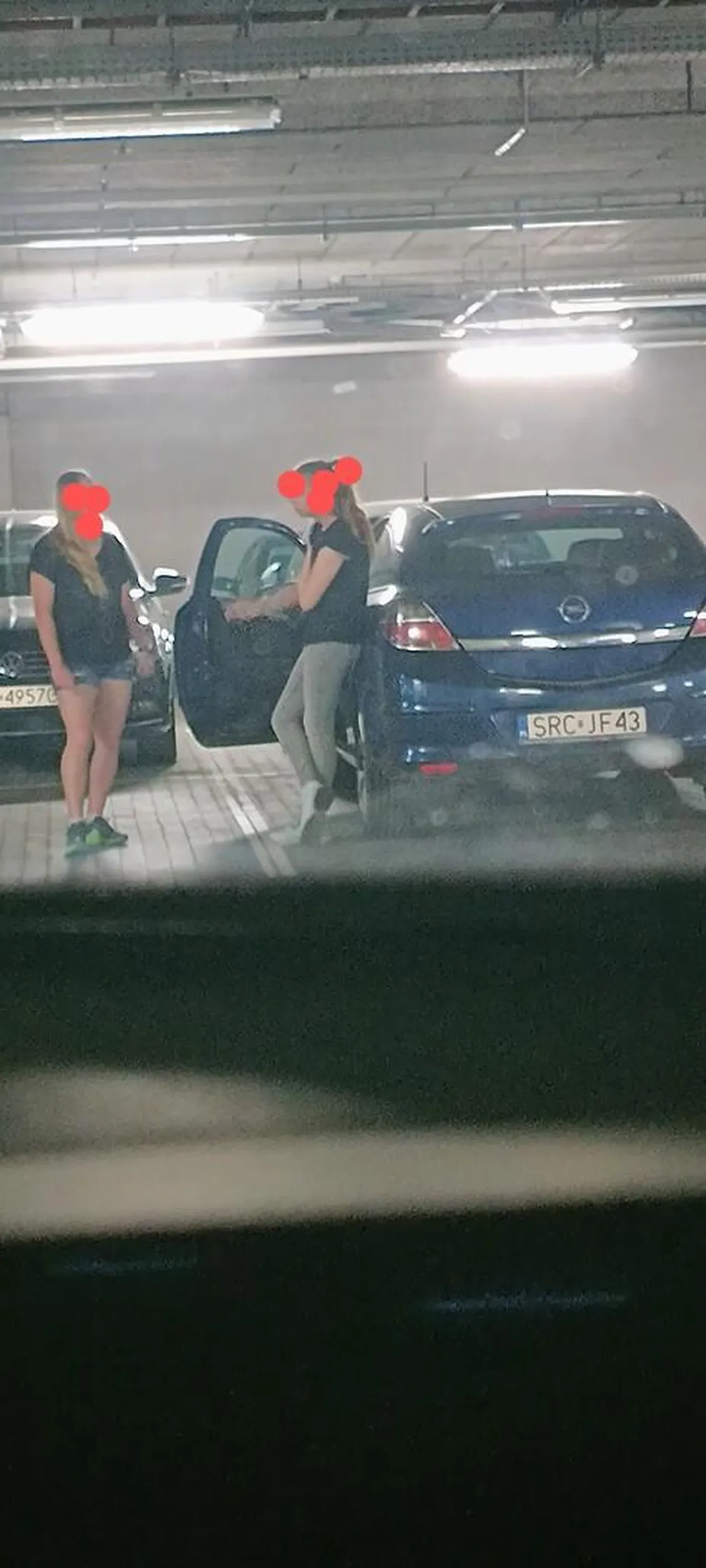 Zero kultury i wychowania.