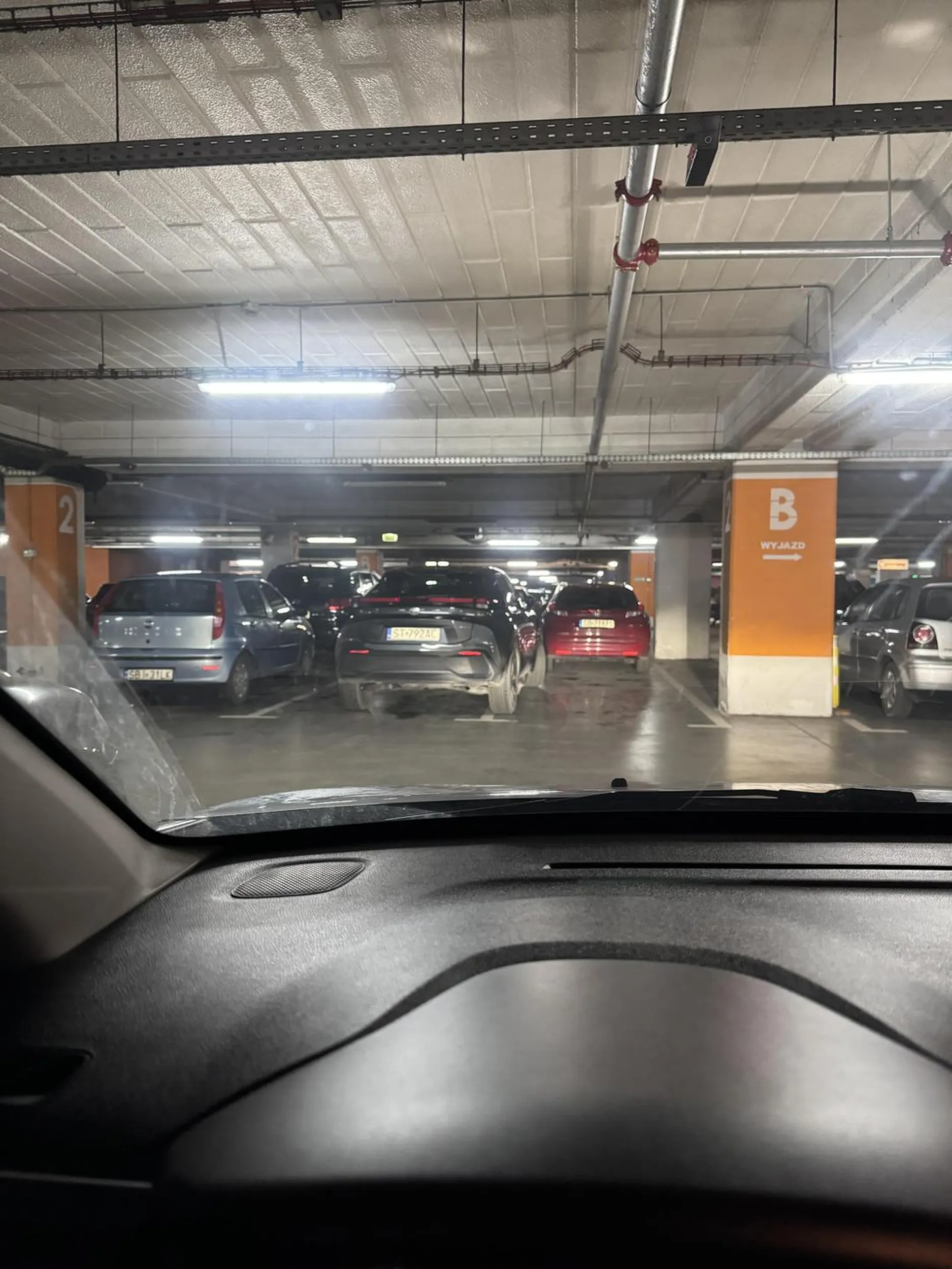 Zaro wyobraźni przy parkowaniu