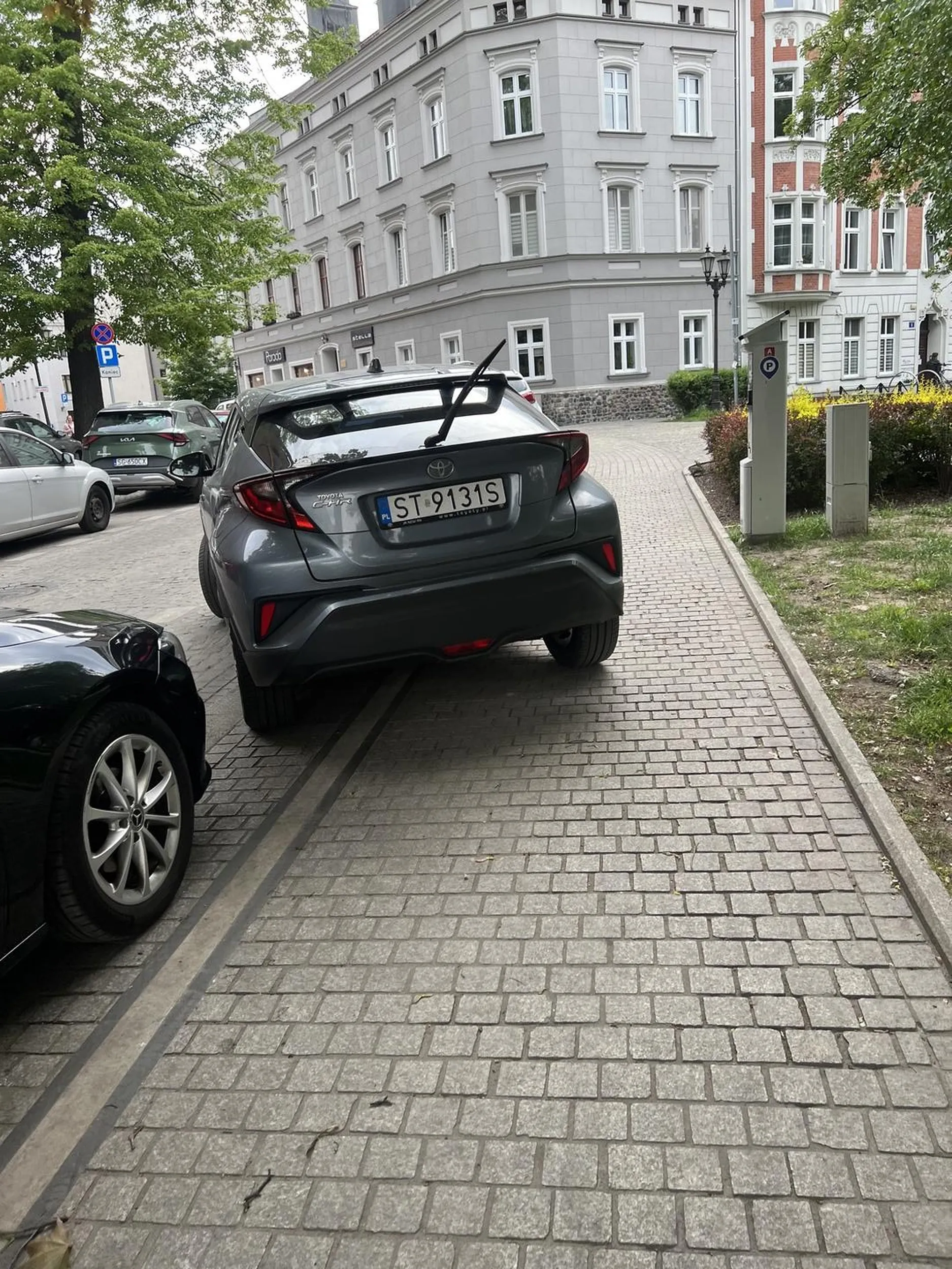 Brak umiejętności parkowania