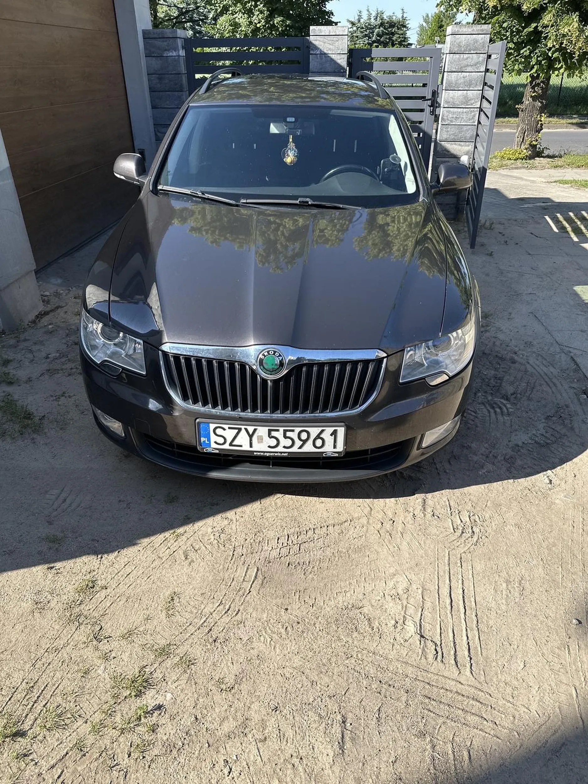 Najlepszy kierowca jakiego morską sobie wyobrazić . Polecam tego Allegrowicza :)