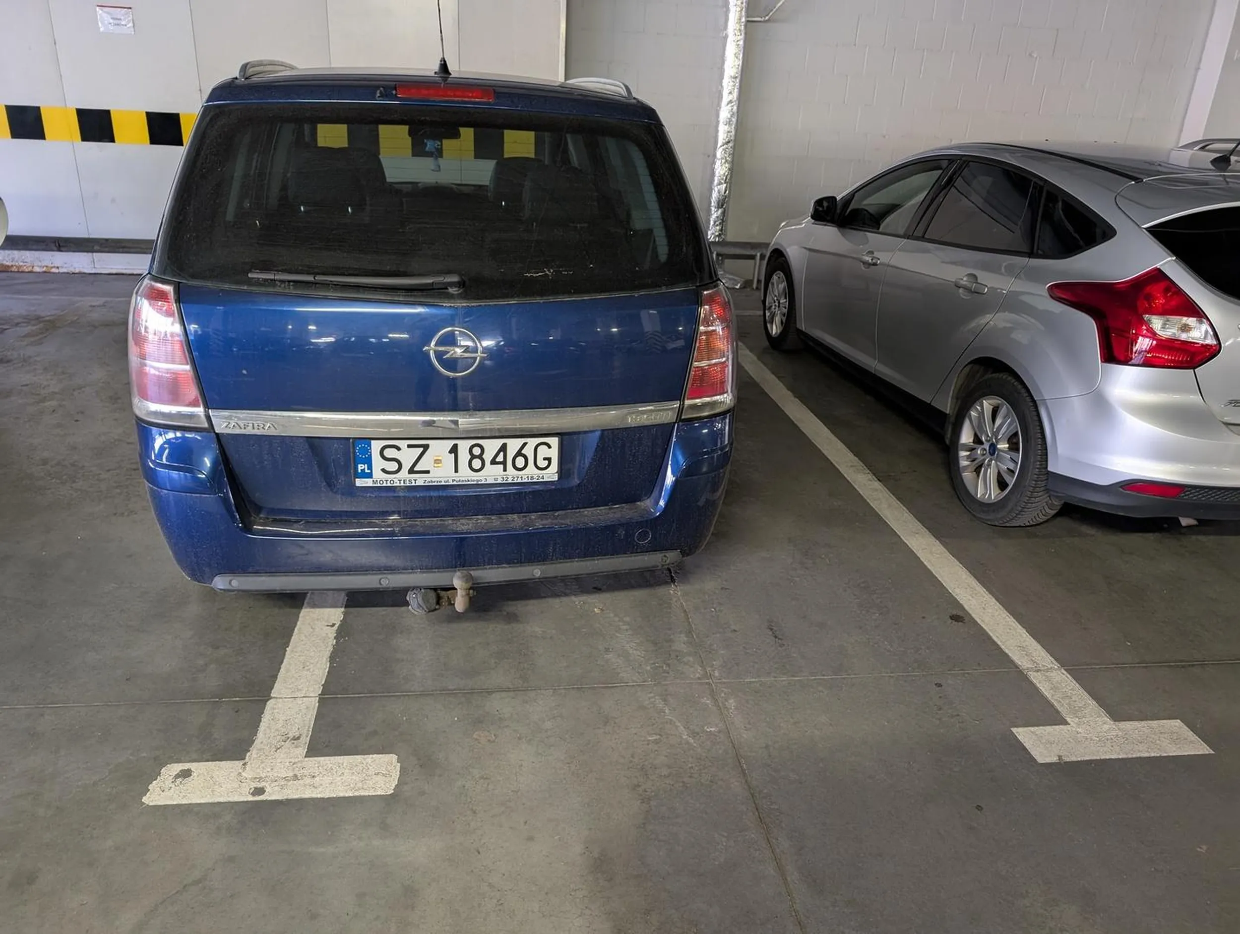 Nie umie parkować, miejsc jak na lekarstwo, a odwala coś takiego.