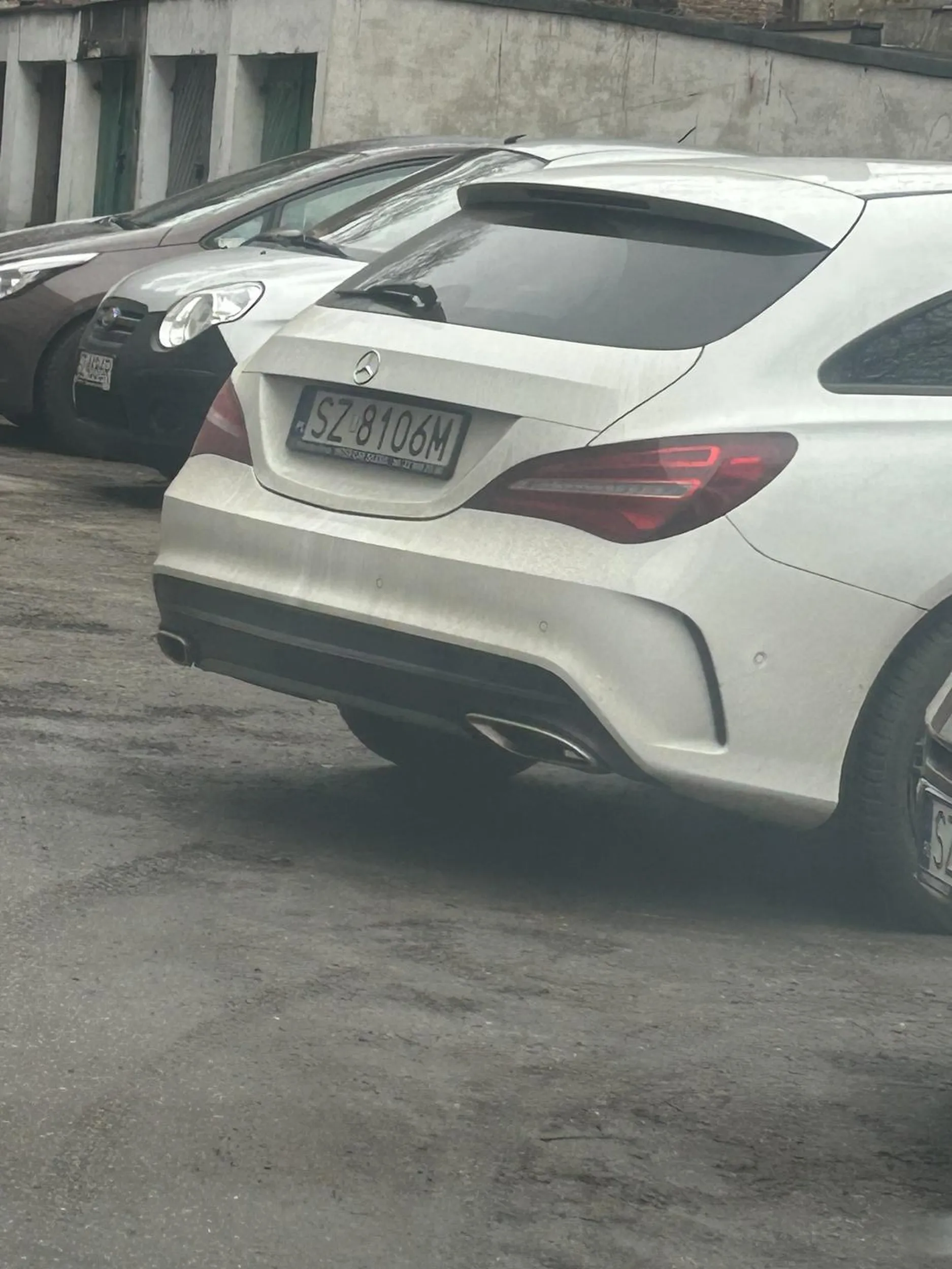 Proszę uważajcie na tom pani wjeżdża co dzienie na zakaz wjazdu na ulicy Juliana Tuwima Zabrze