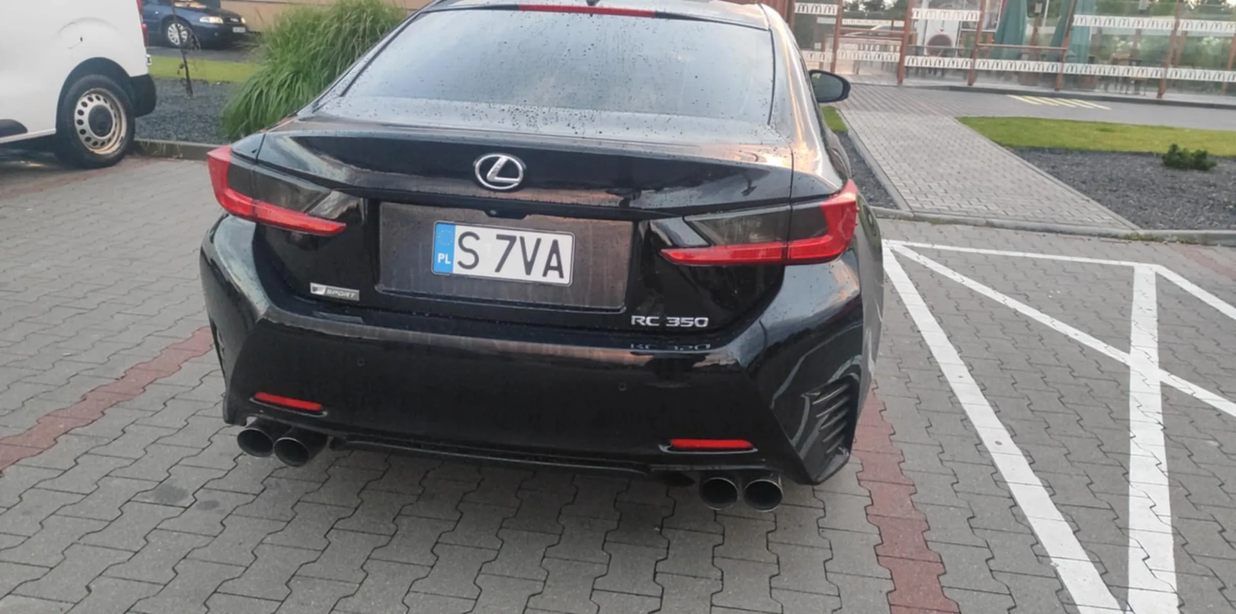 ciula se kupil auto za 100k a popierdalo 20 na godzina