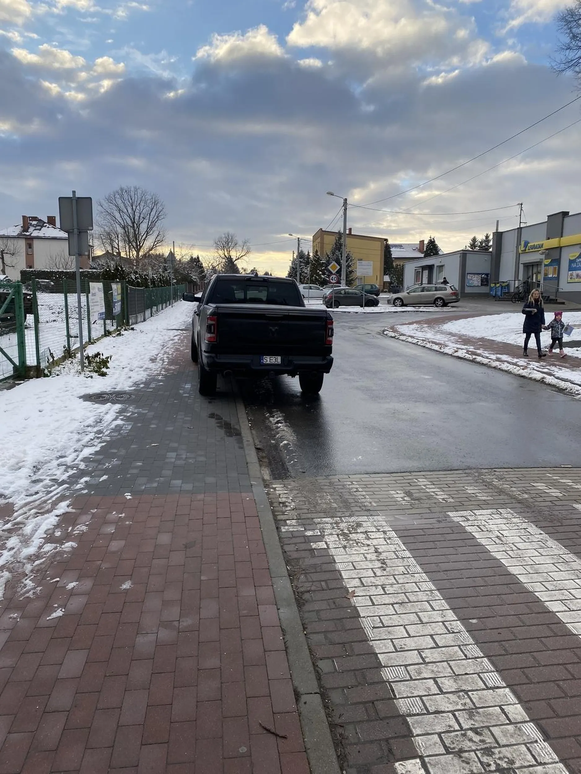 Pajac nie potrafi parkować