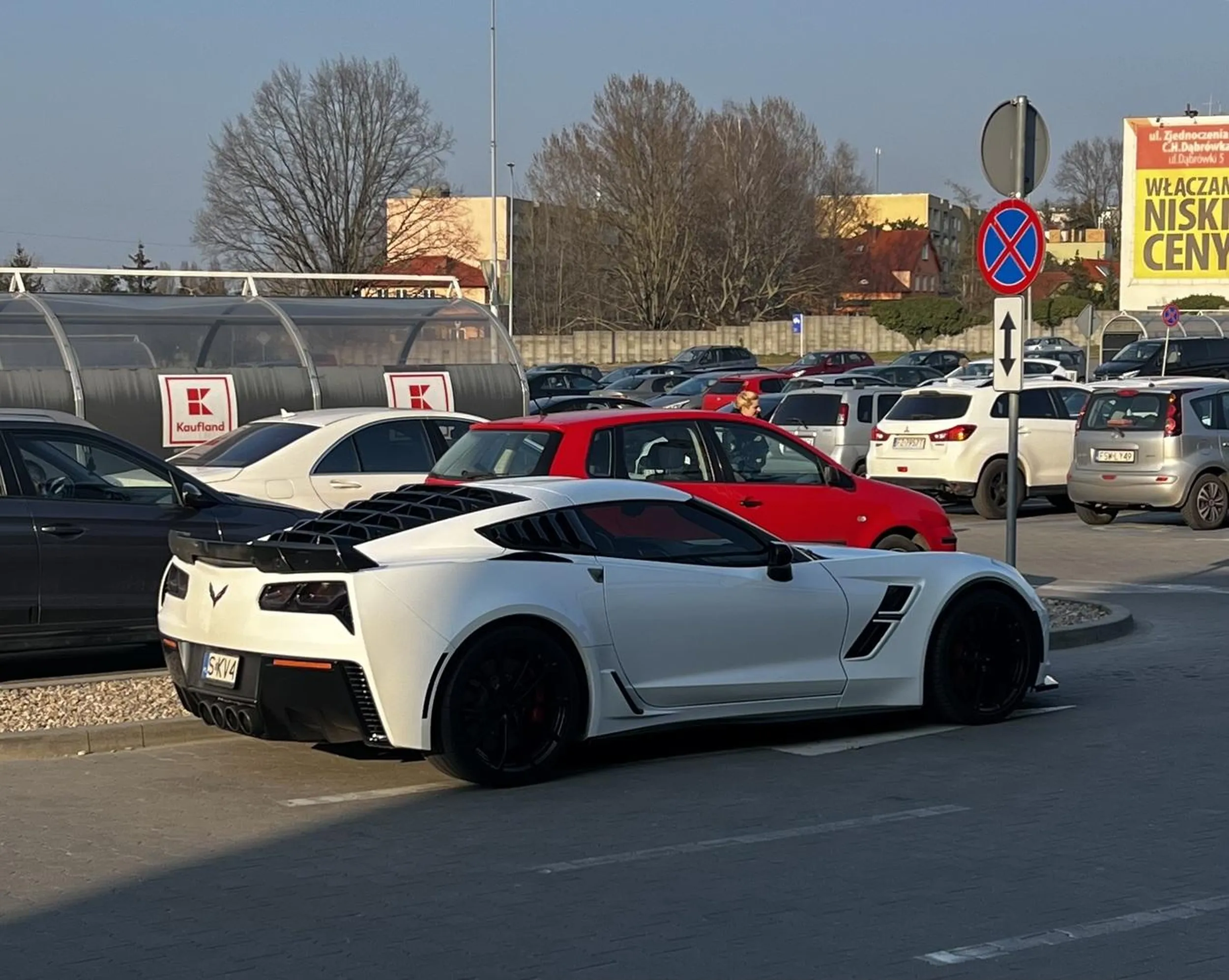 Kierowcy nie dotyczą przepisy ruchu drogowego