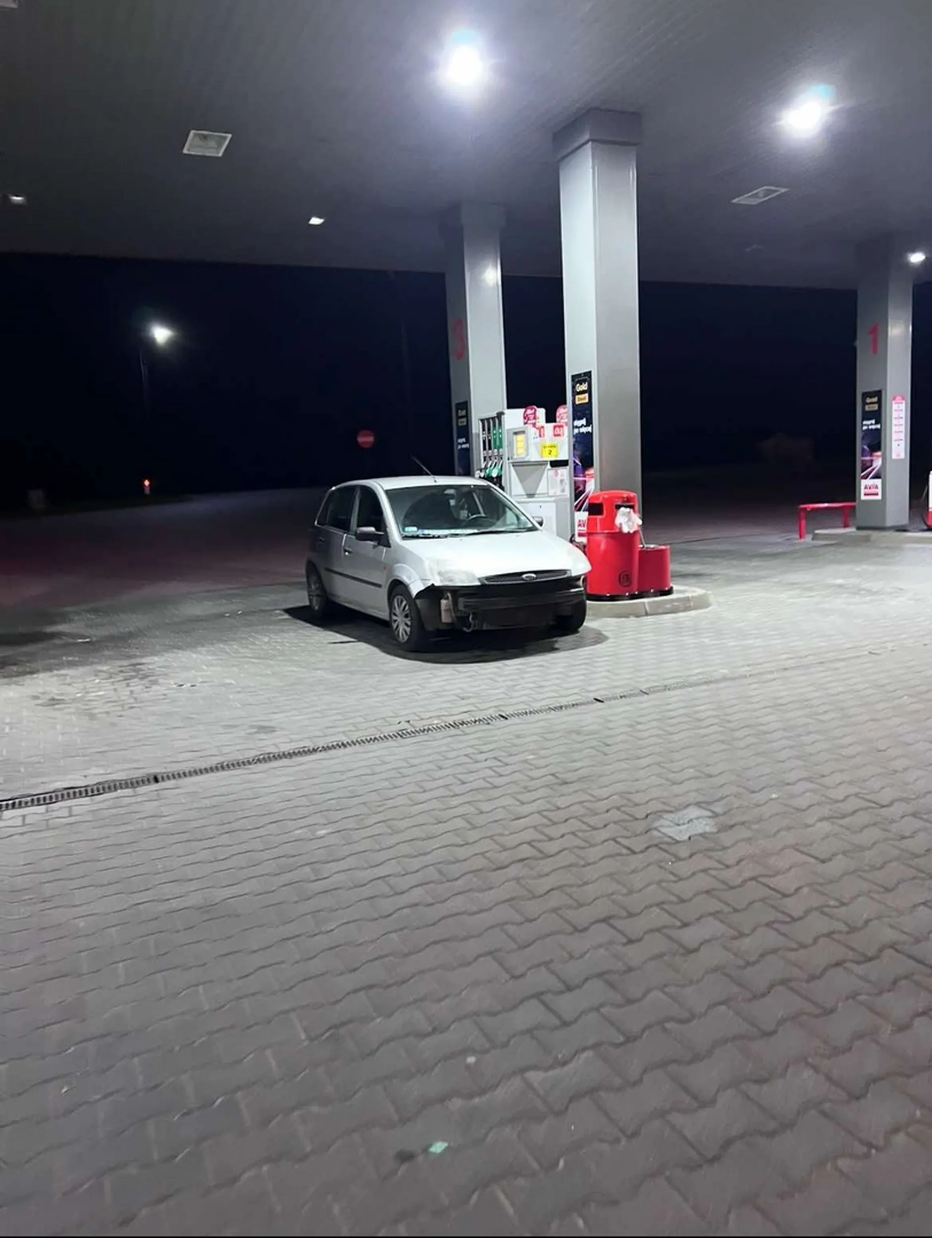 Nielegalne przemieszczanie się pojazdem mechanicznym