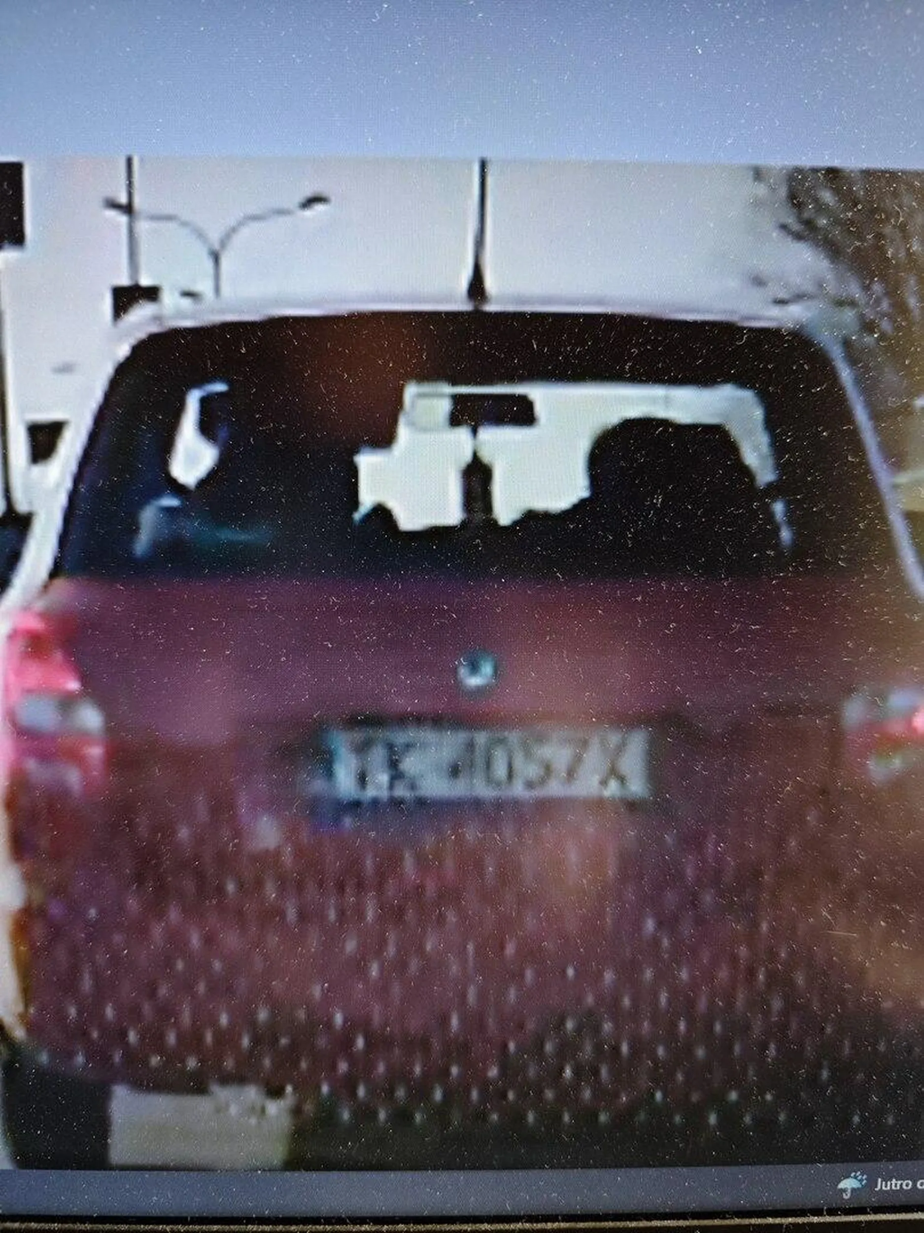 Nie pozdrawiam typa ze skody , naucz sie w lusterka spojrzeć następnym razem nie hamuje