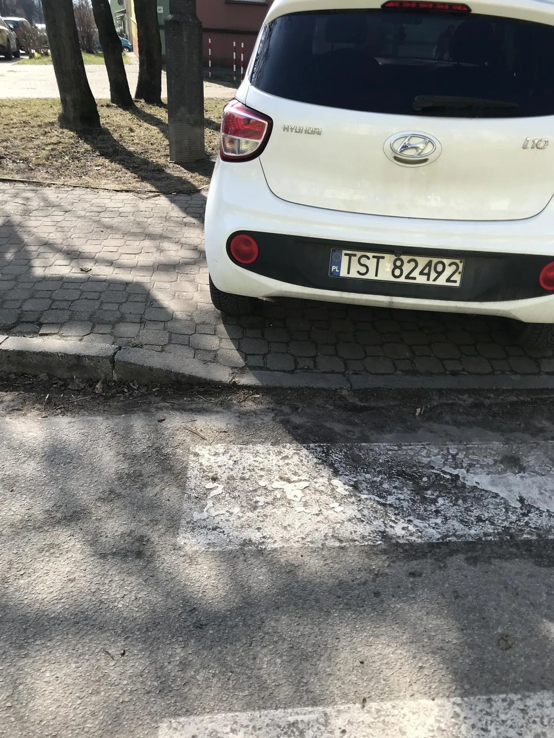 Parkowanie na przejściu dla pieszych