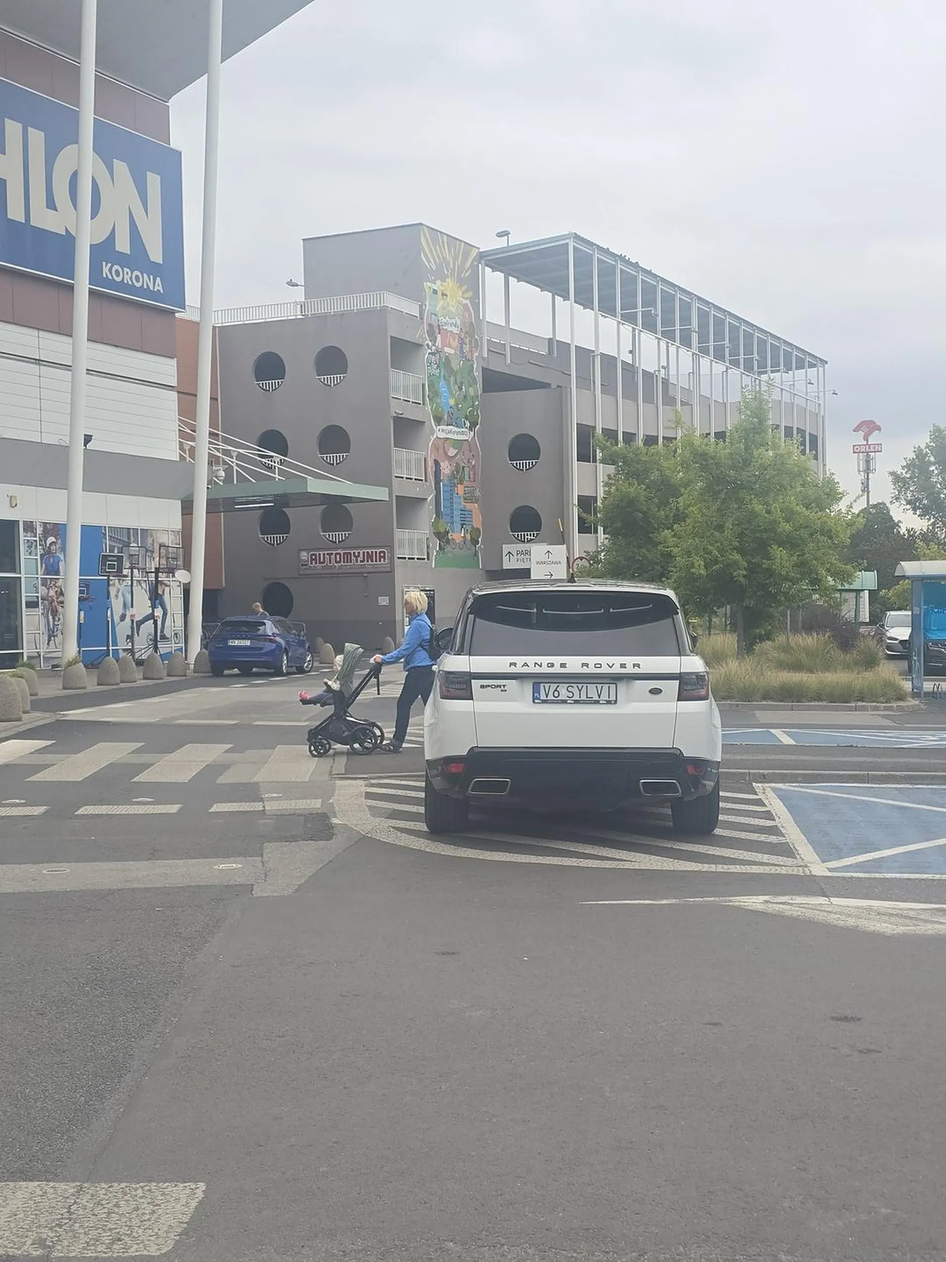 Tępi ludzie jak czegoś nie zobaczą to nie zrozumieją, więc Patrz.