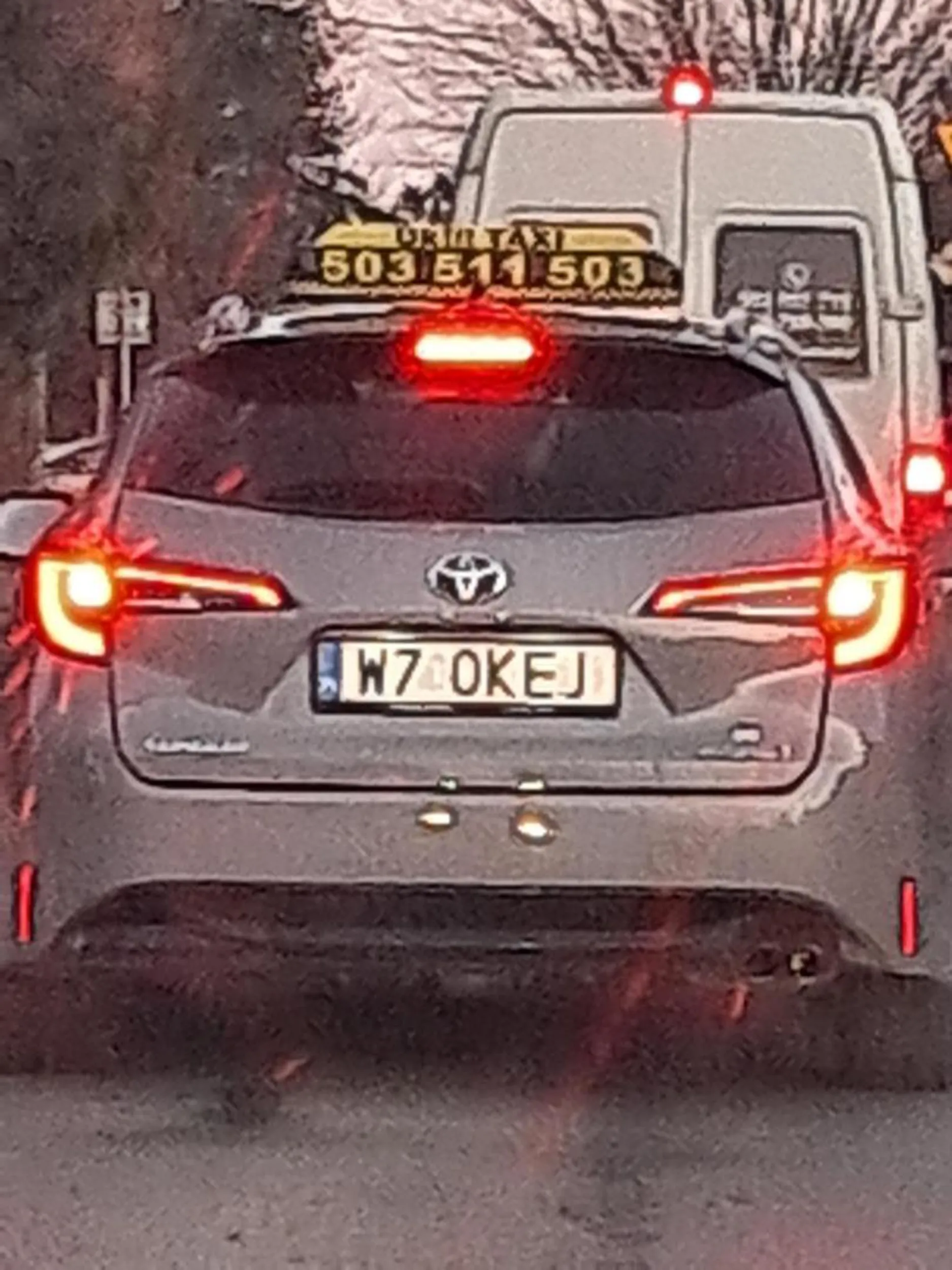 Lubi grać w piłkę, polecam