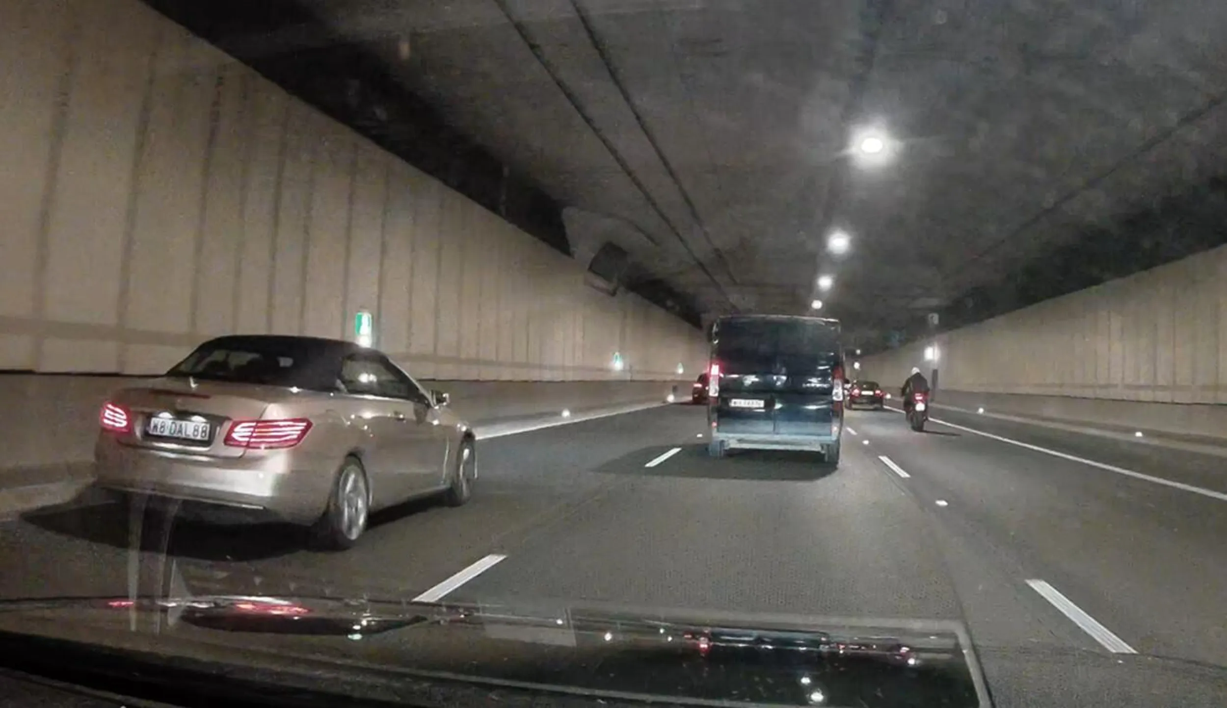 zakochany w lewym pasie