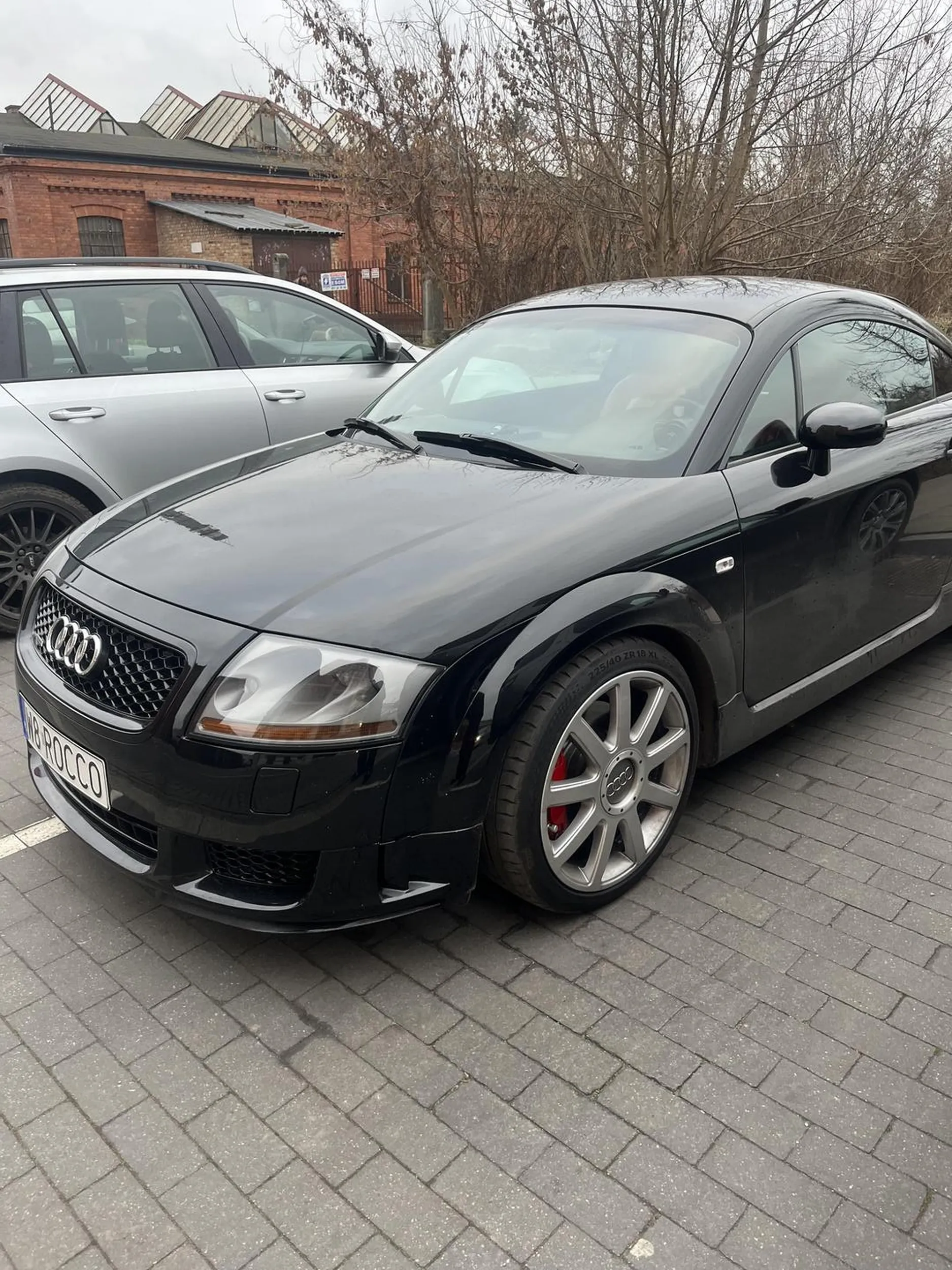 Piękne TT, pozdrawia właściciel też czarnej TTki