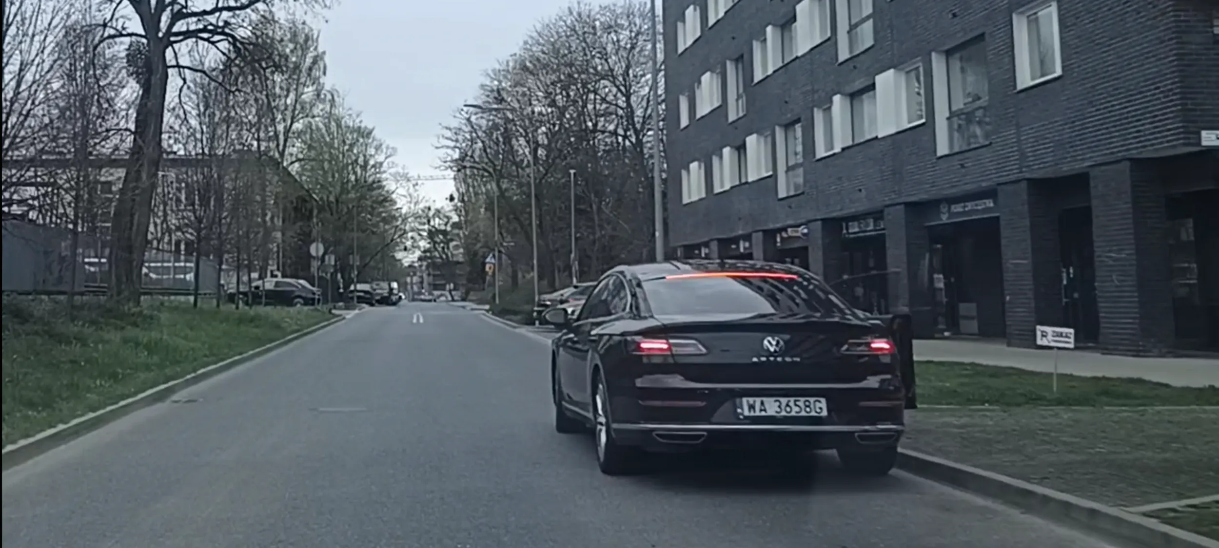 Parkowania na zakazie