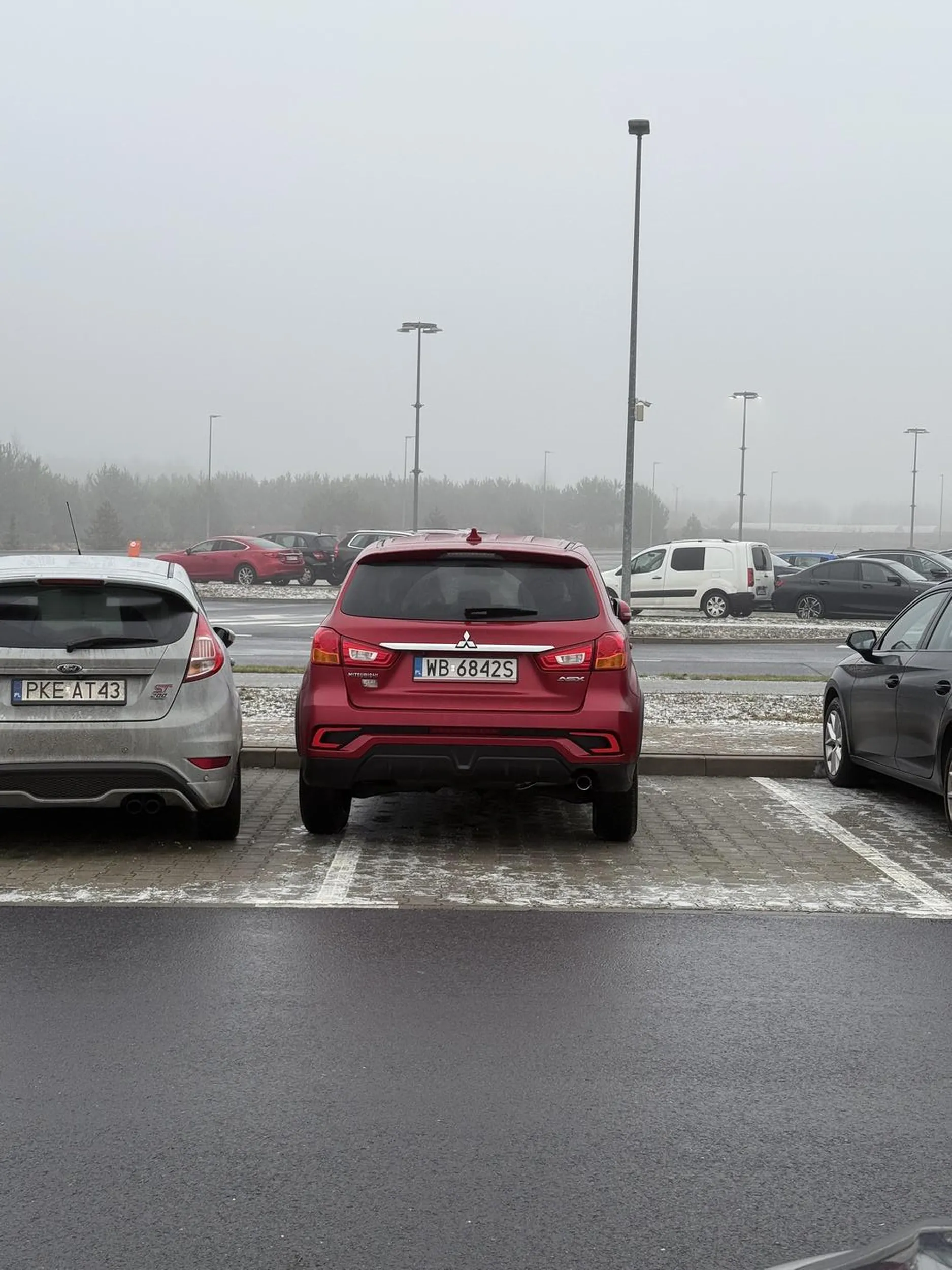Szczylowi znudziło się oddychać prostym nosem. Ale w końcu za bycie szeryfem i środkowy palec trafisz na „swego”.