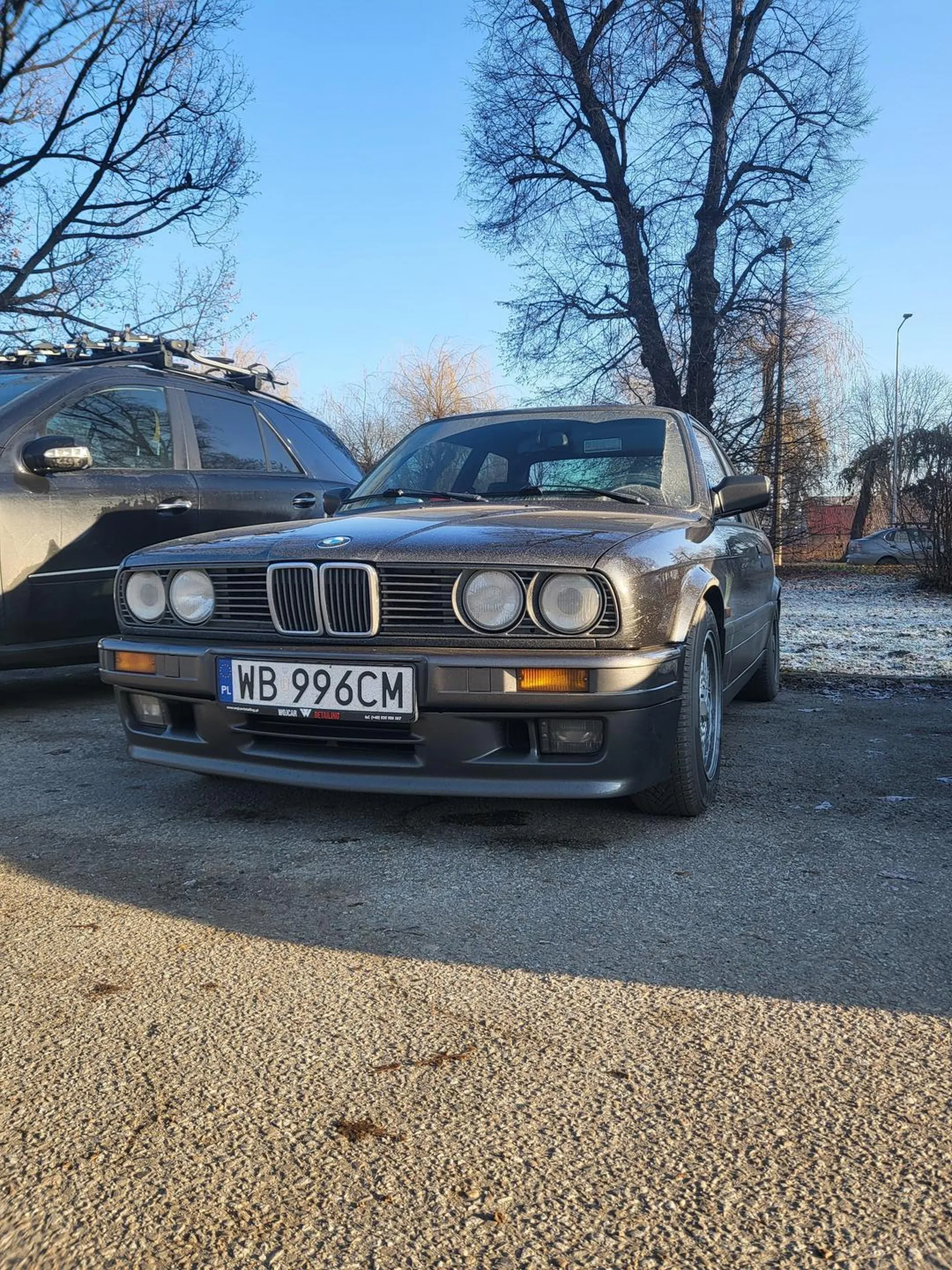 Doje**ne E30, prezentuje się świetnie. Widziane było w Nowym Sączu.