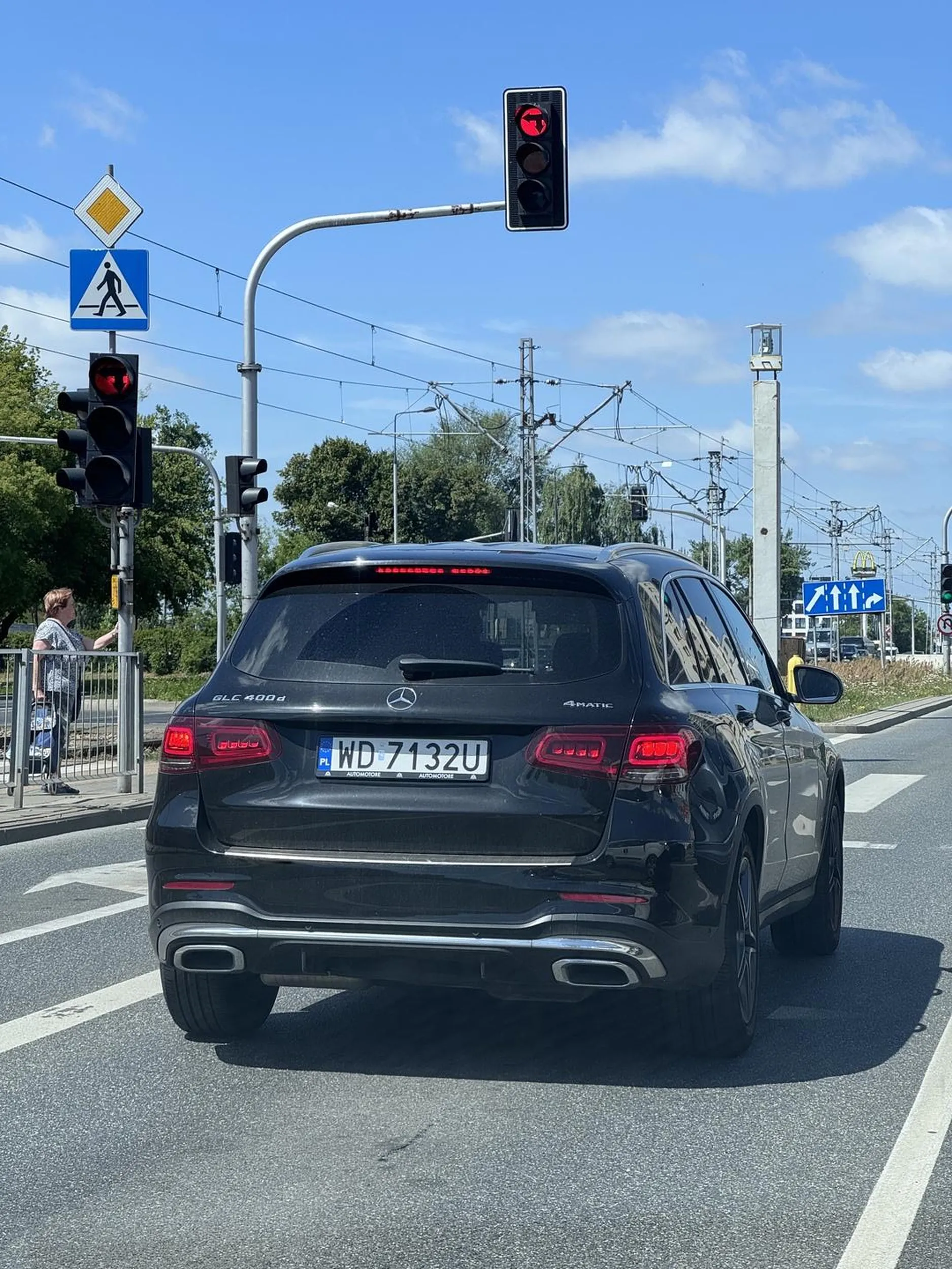 Imbecyl nienauczony sygnalizowania zmiany pasa.