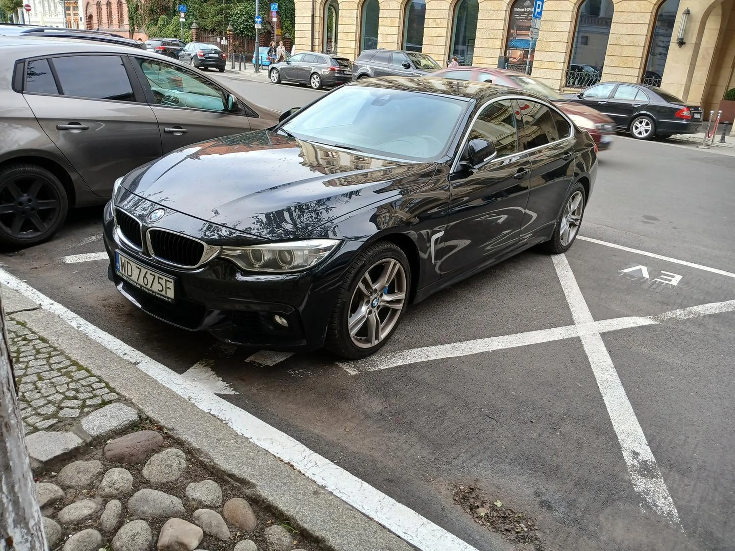 Diesel zajmuje 1,5 miejsca dla elektryków