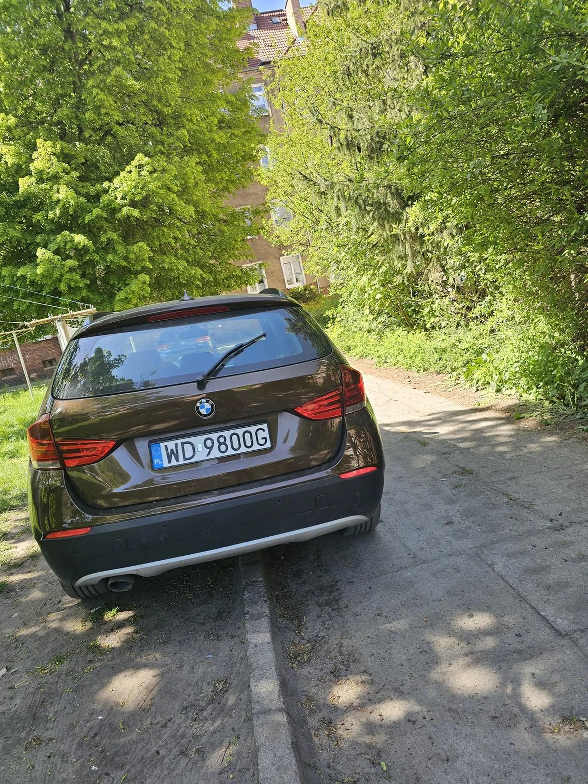 Parkuje jak paralityk