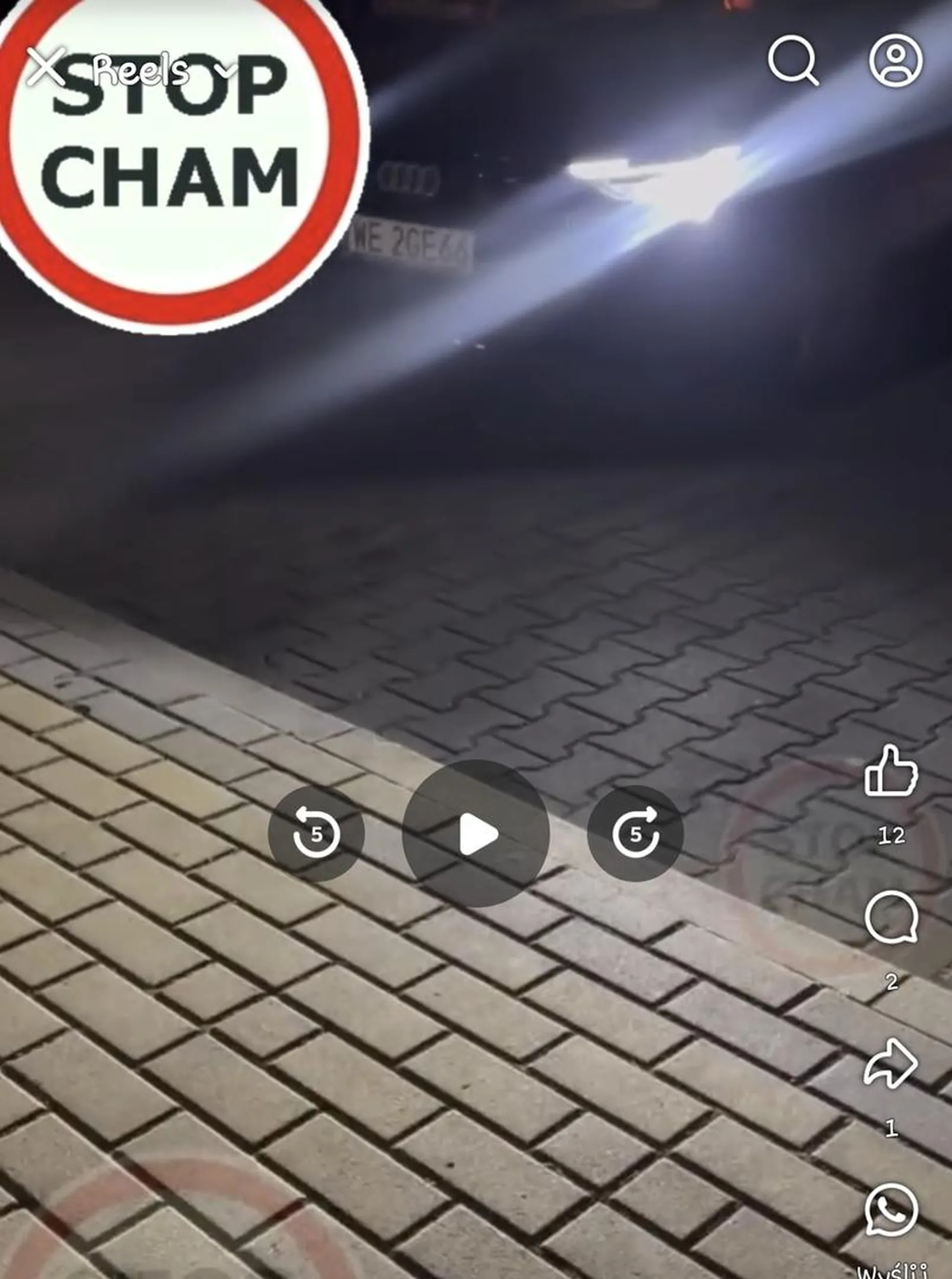 Dwóch pijaków za kierownicą