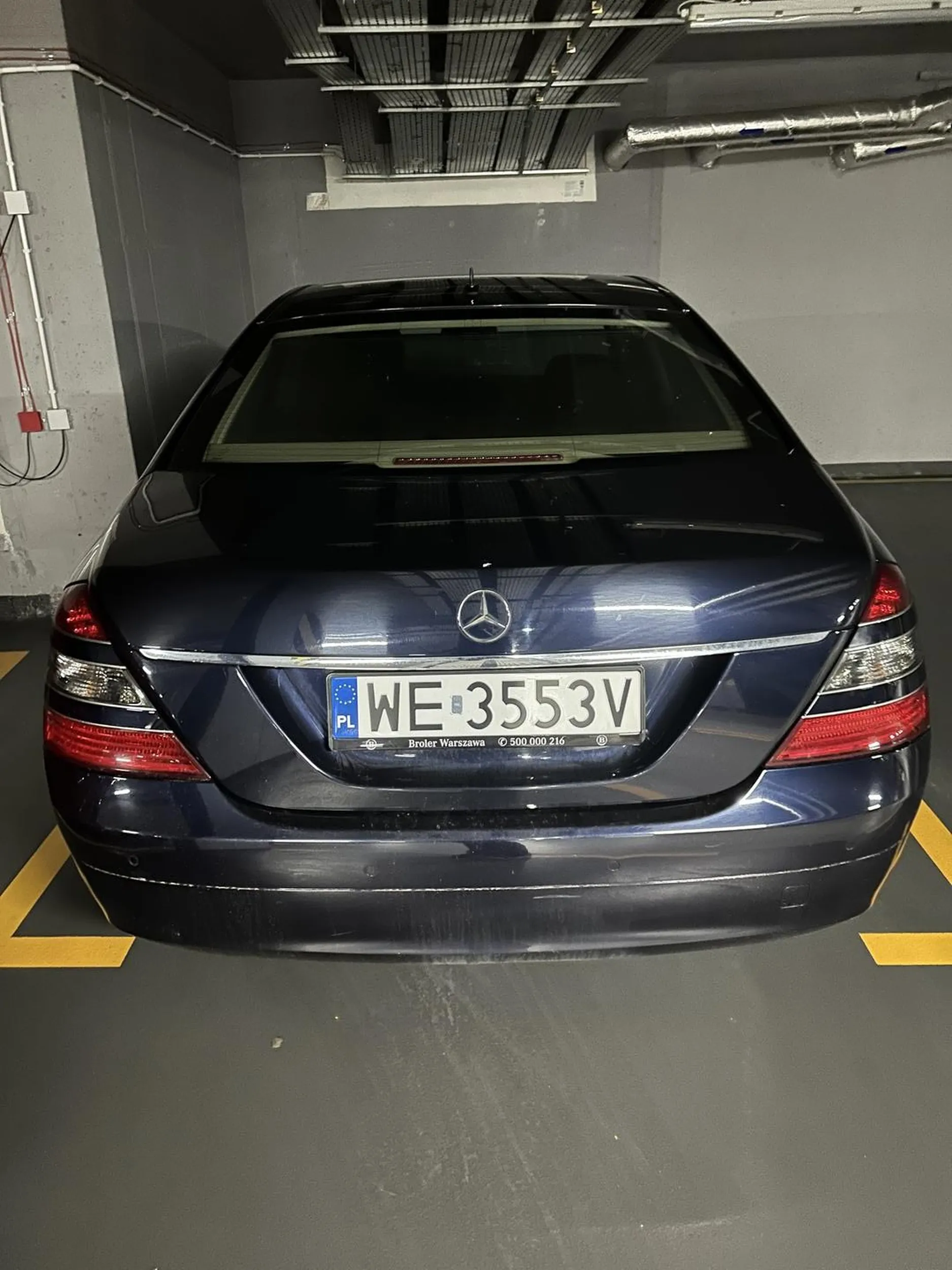 Jak nie masz swojego miejsca to nie parkuj na cudzym! Grzybowska 85 to nie parking pod biedronka
