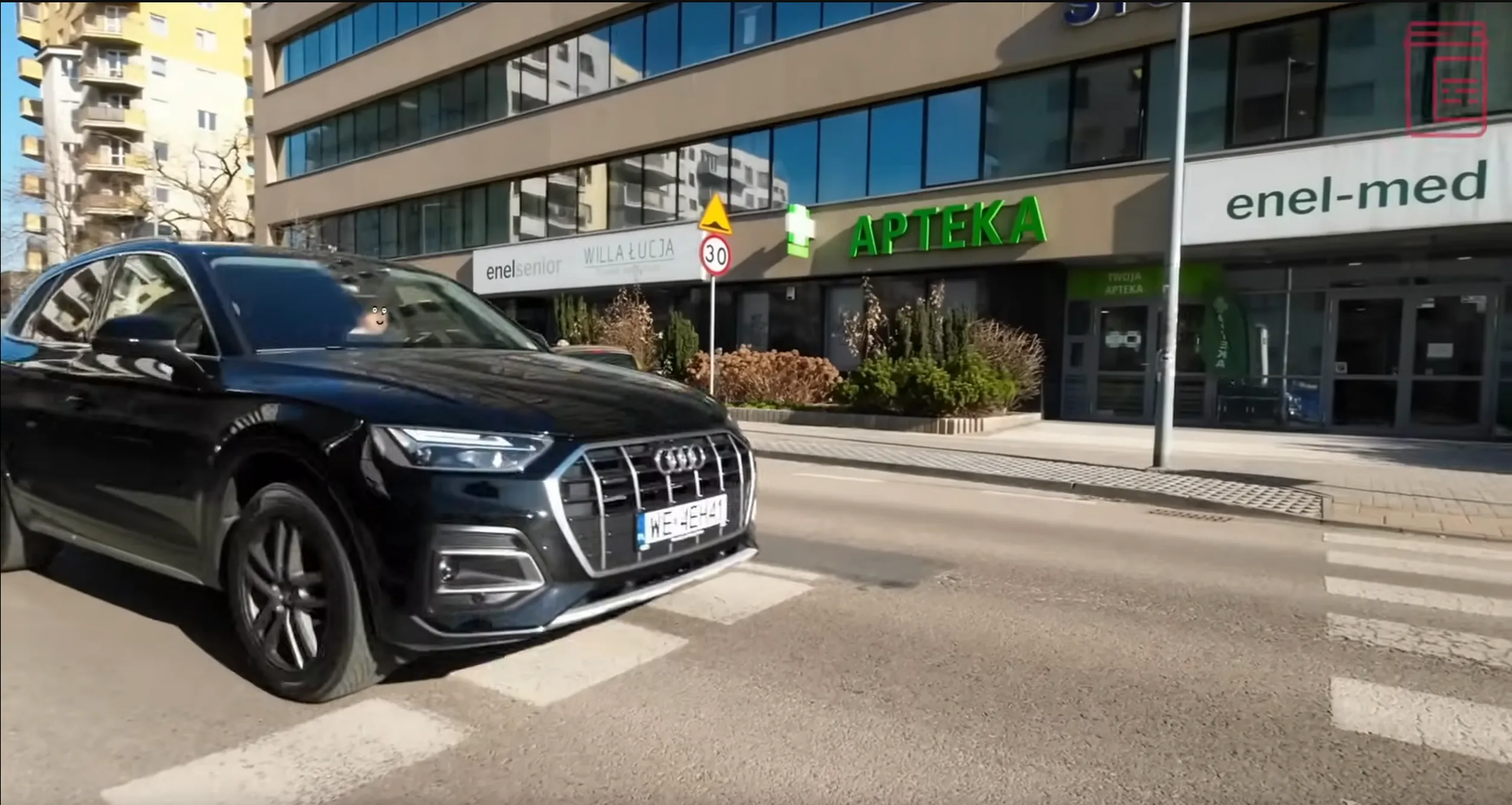 prawie potrącił pieszego