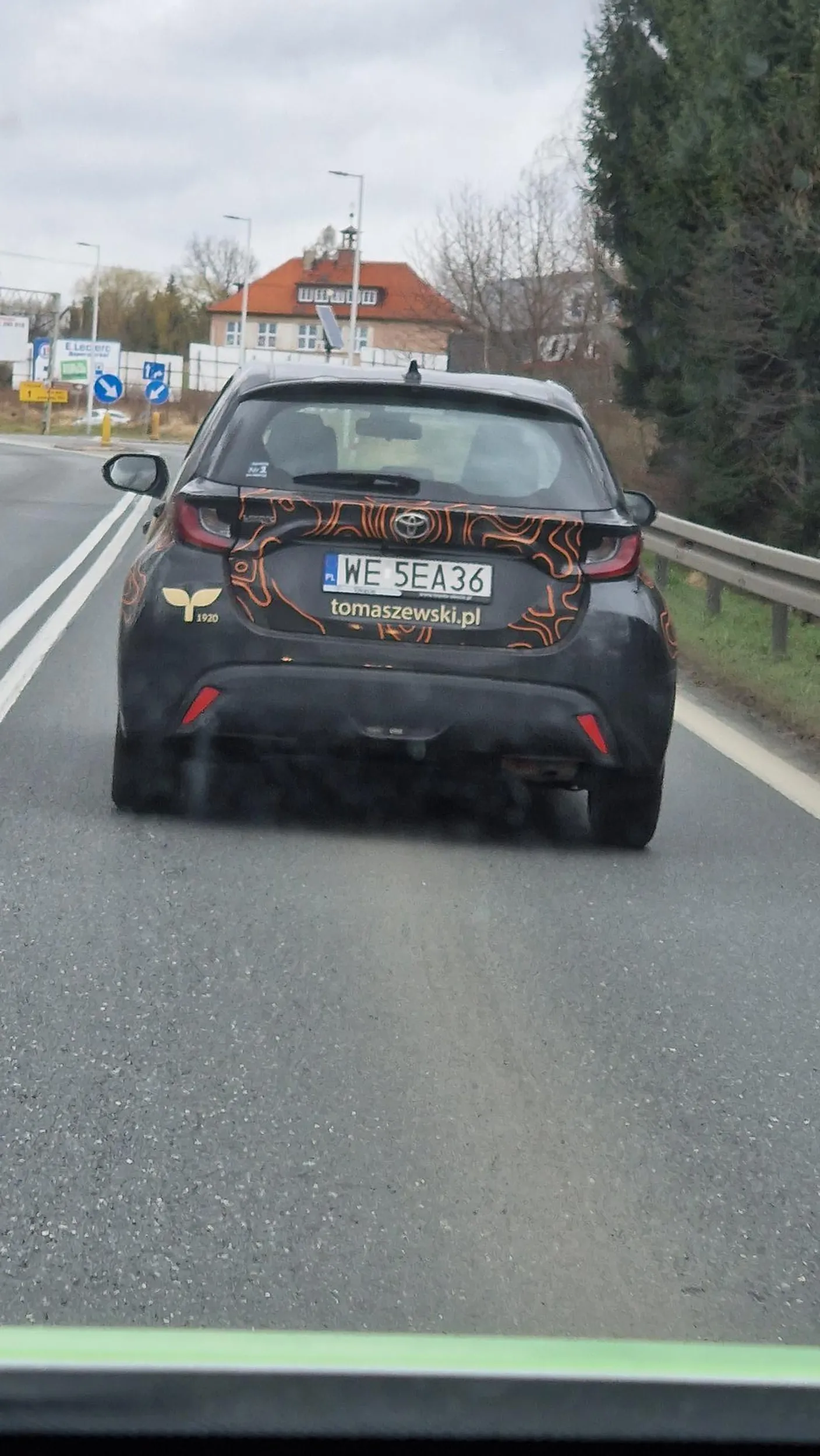 Fajna dziewczyna wchodziłby jak pocisk do ruskiego czołgu