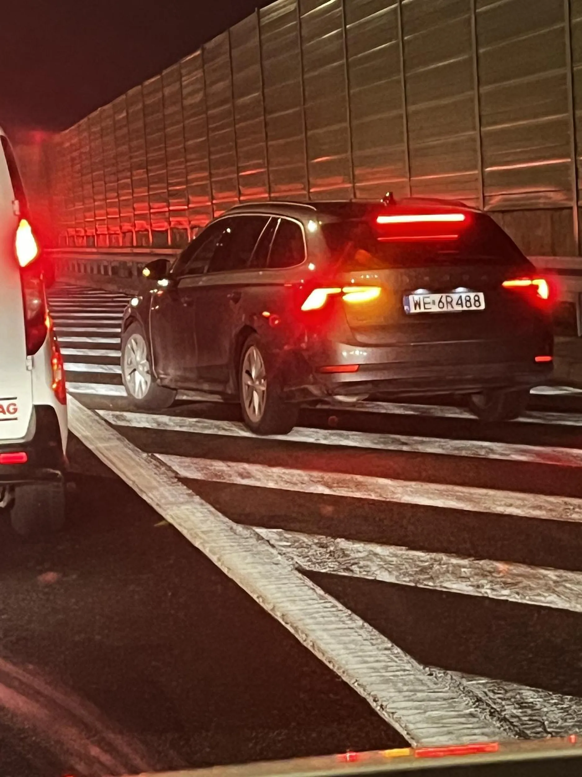 Jazda prawym wylaczonym z ruchu i kierunek