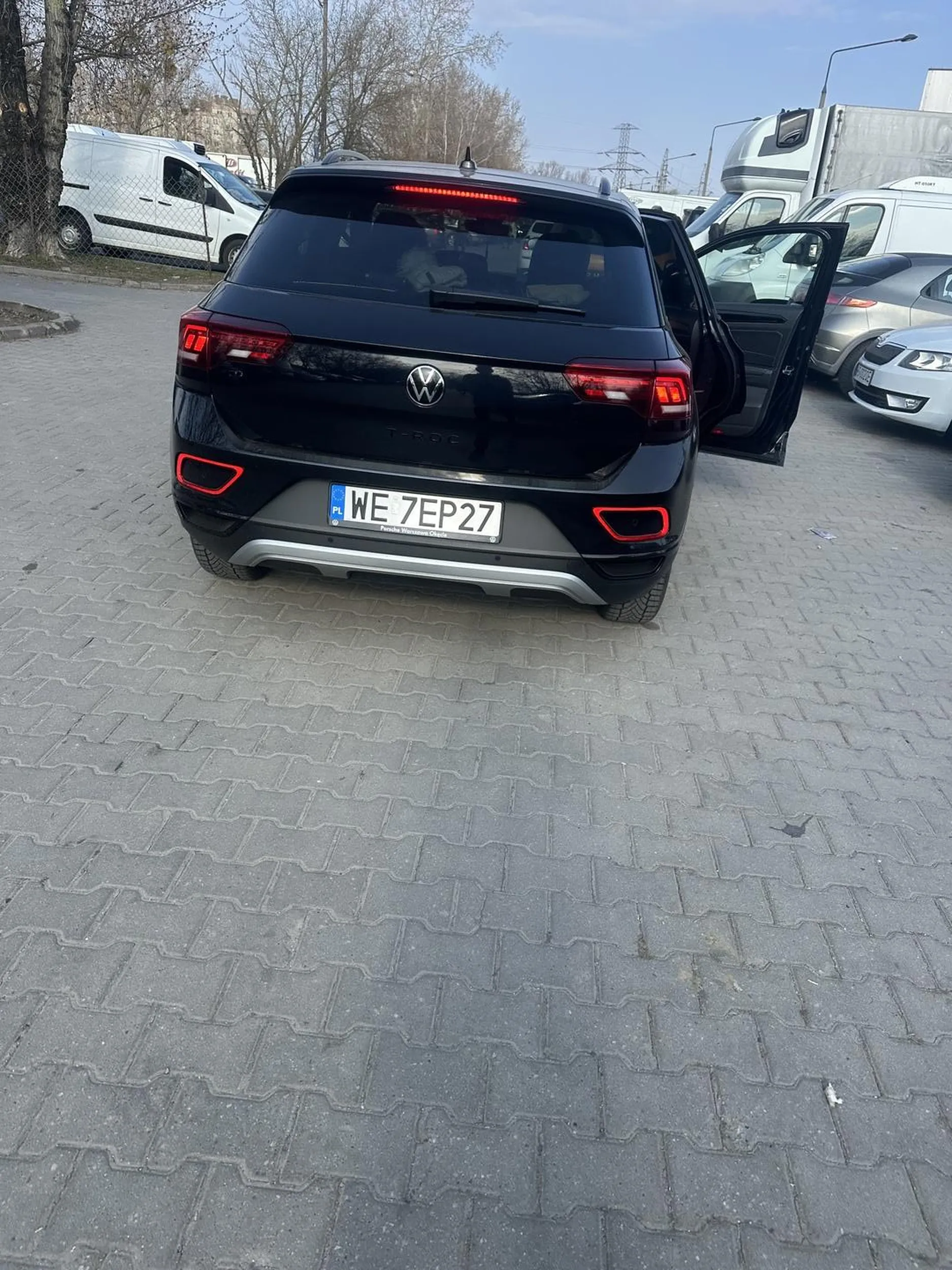 Cipa nie zatrzymuje się na pasach dla pieszych przy rynku na ursusie