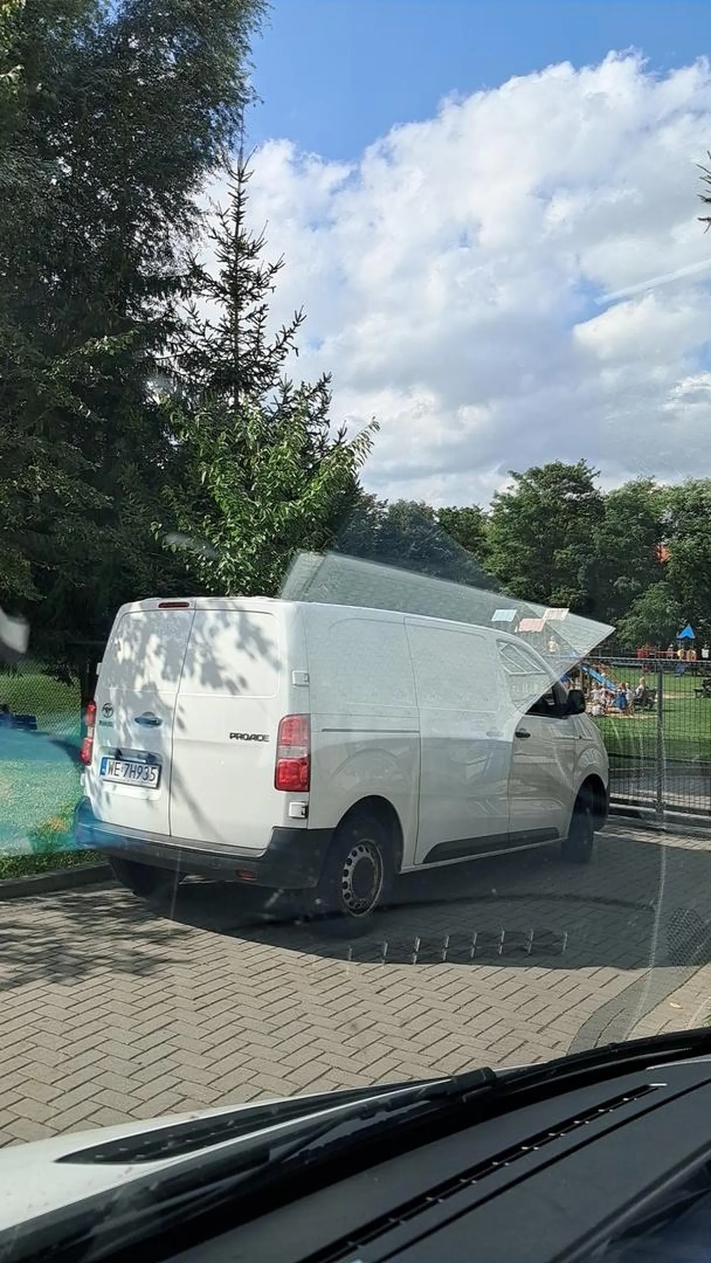 Naucz się parkować tempomacie (: