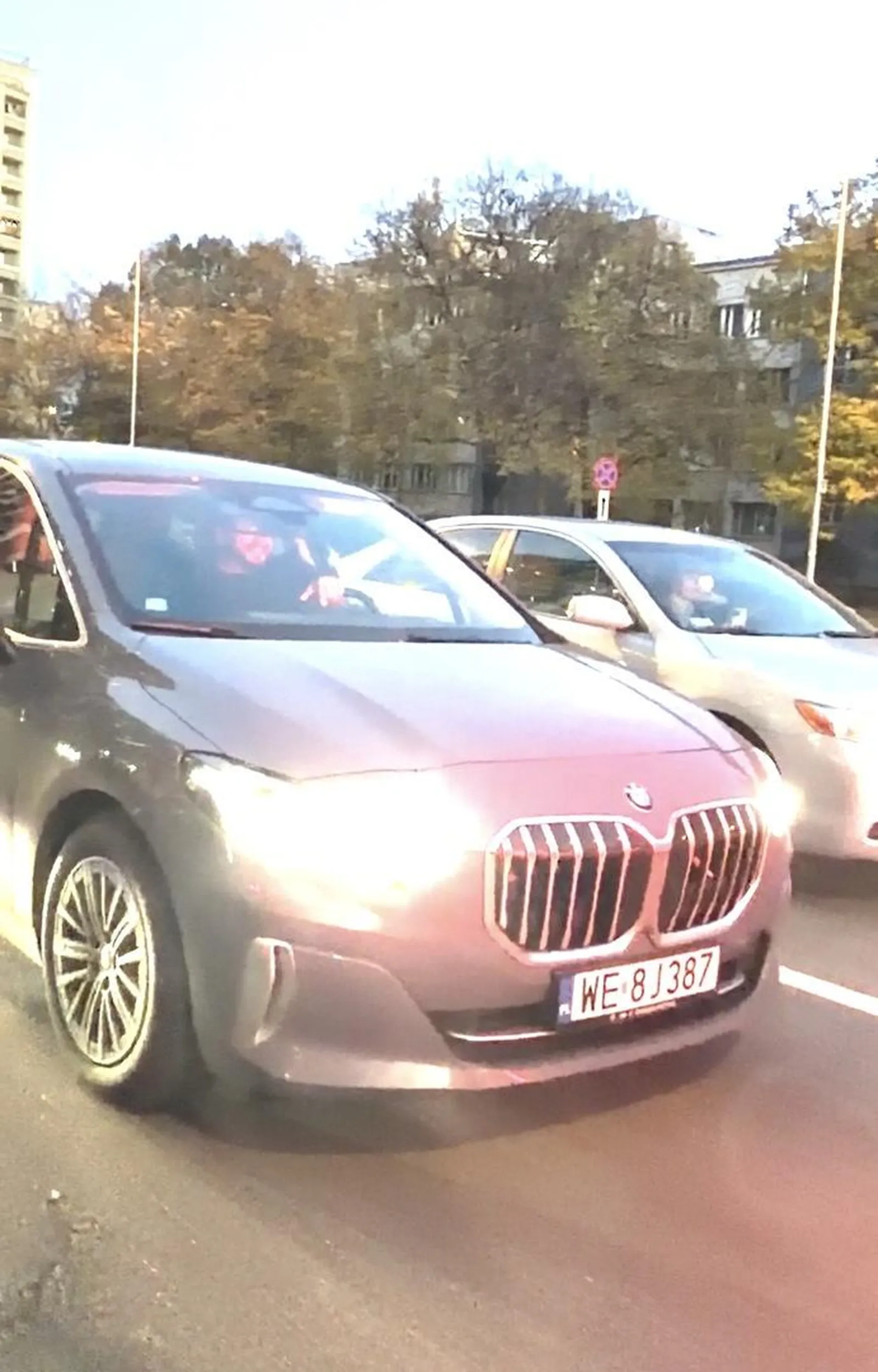 Uwaga na typa. Psychol na drodze jakich mało. Leczyć się!