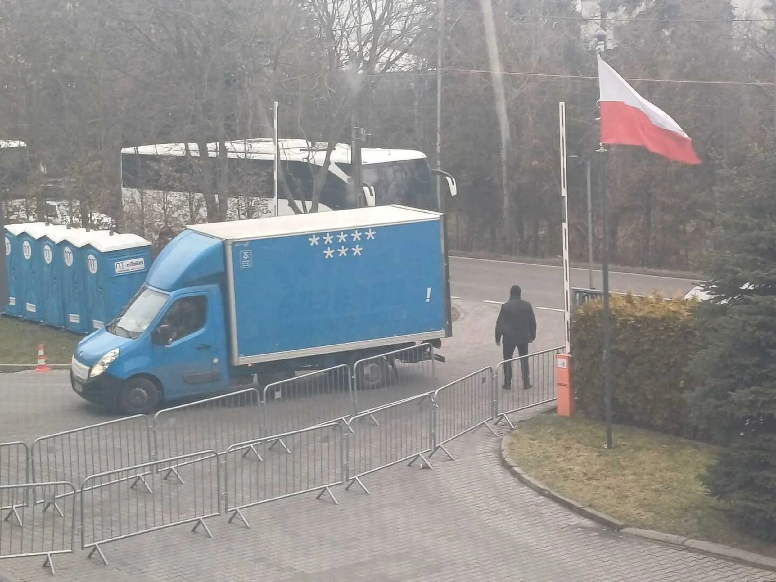 Jakiś zjeb ***** ***