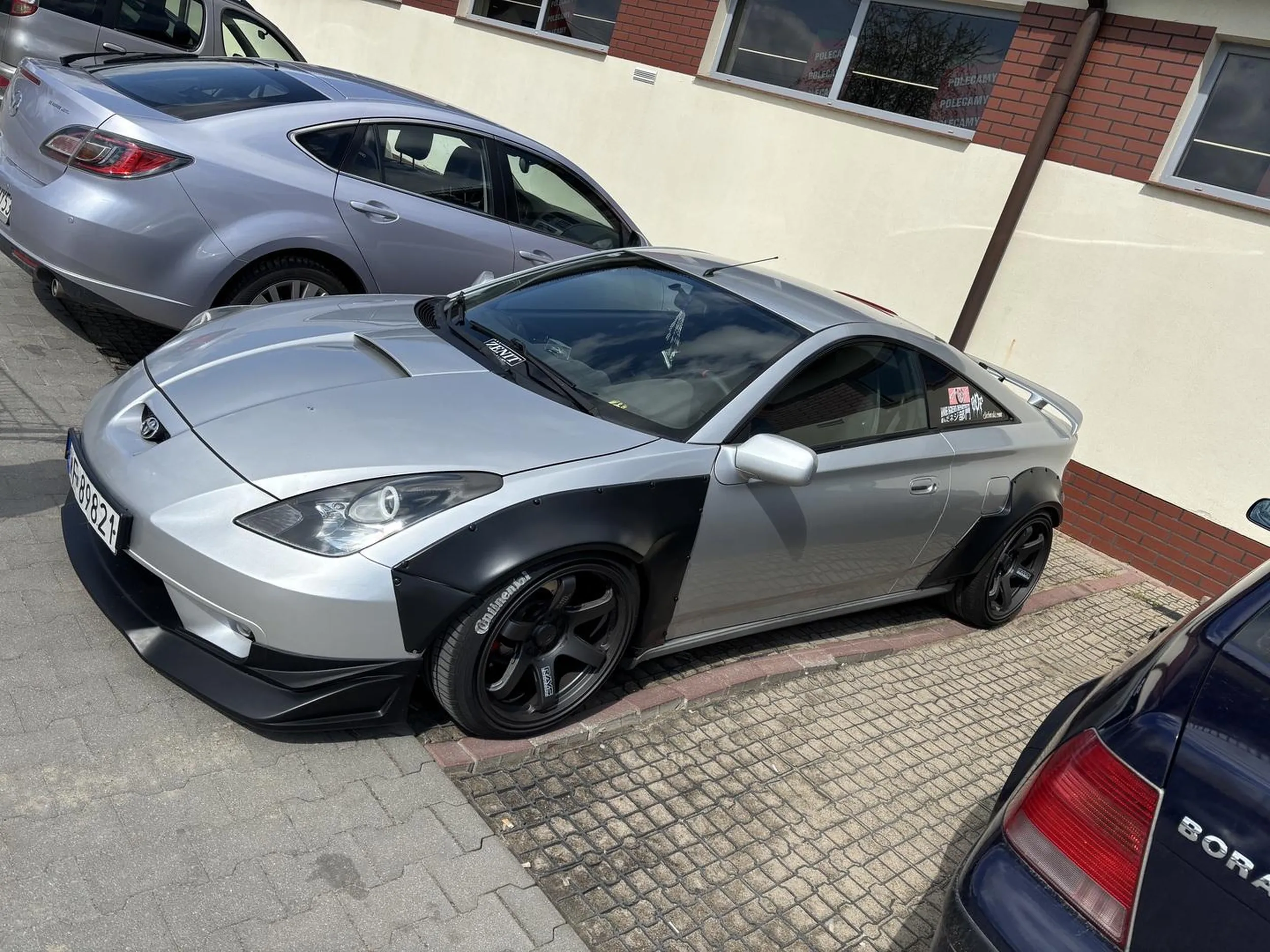 Naucz sie parkowac w liniach