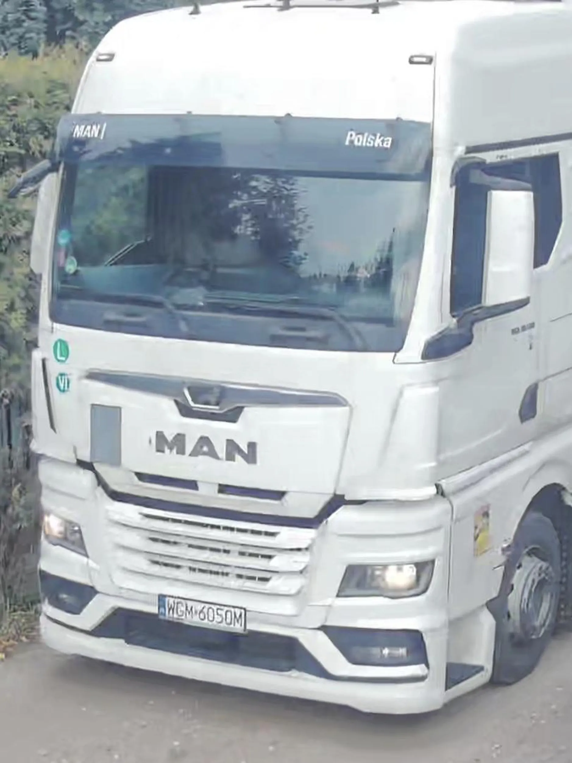 Kierowca notorycznie przekracza predkość w terenie zabudowanym.