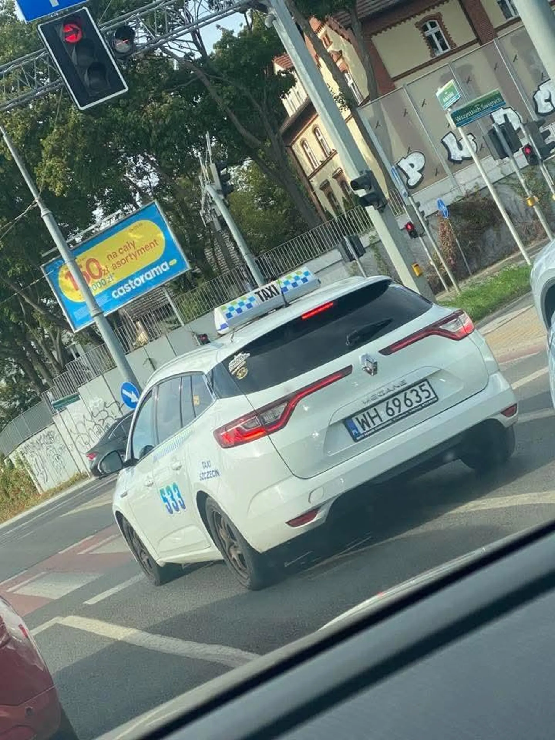 Pojazd podszywający się pod taxi korporacji CITY TAXI