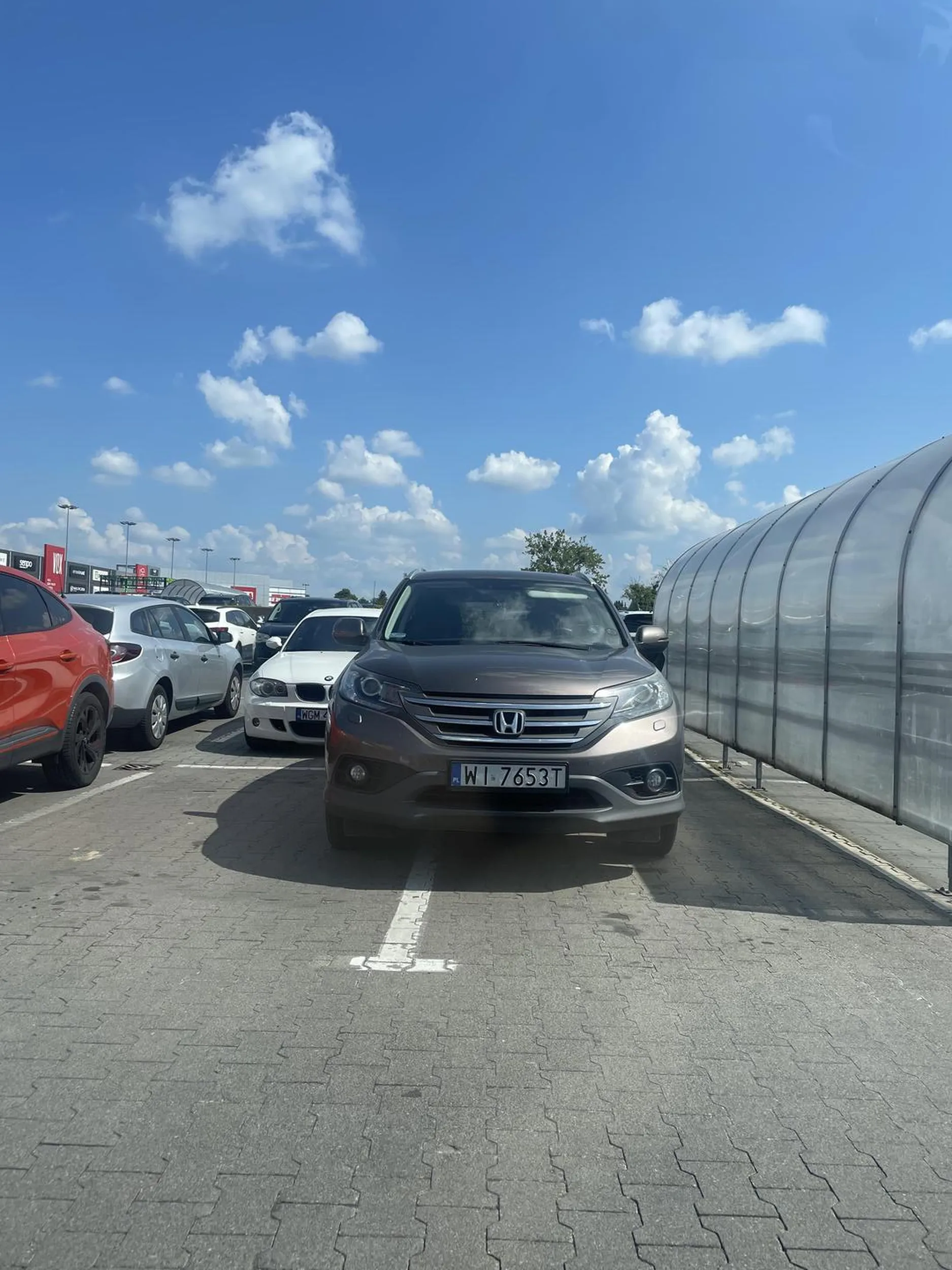 Proponuję ponowną naukę parkowania tyłem