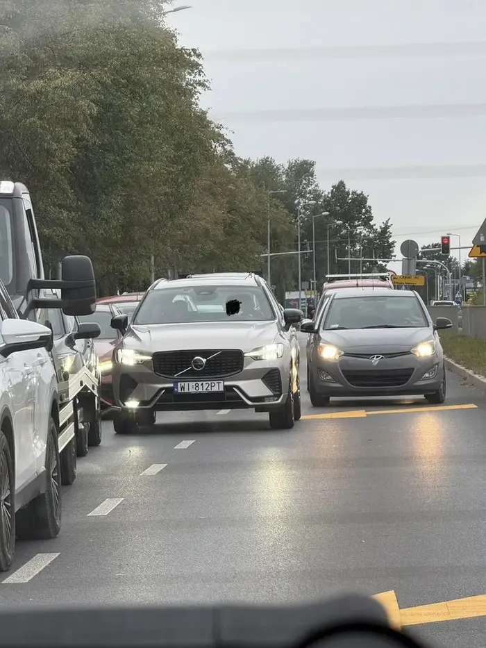 szeryf, blokuje droge wielka krolowa nie przepusci nikogo