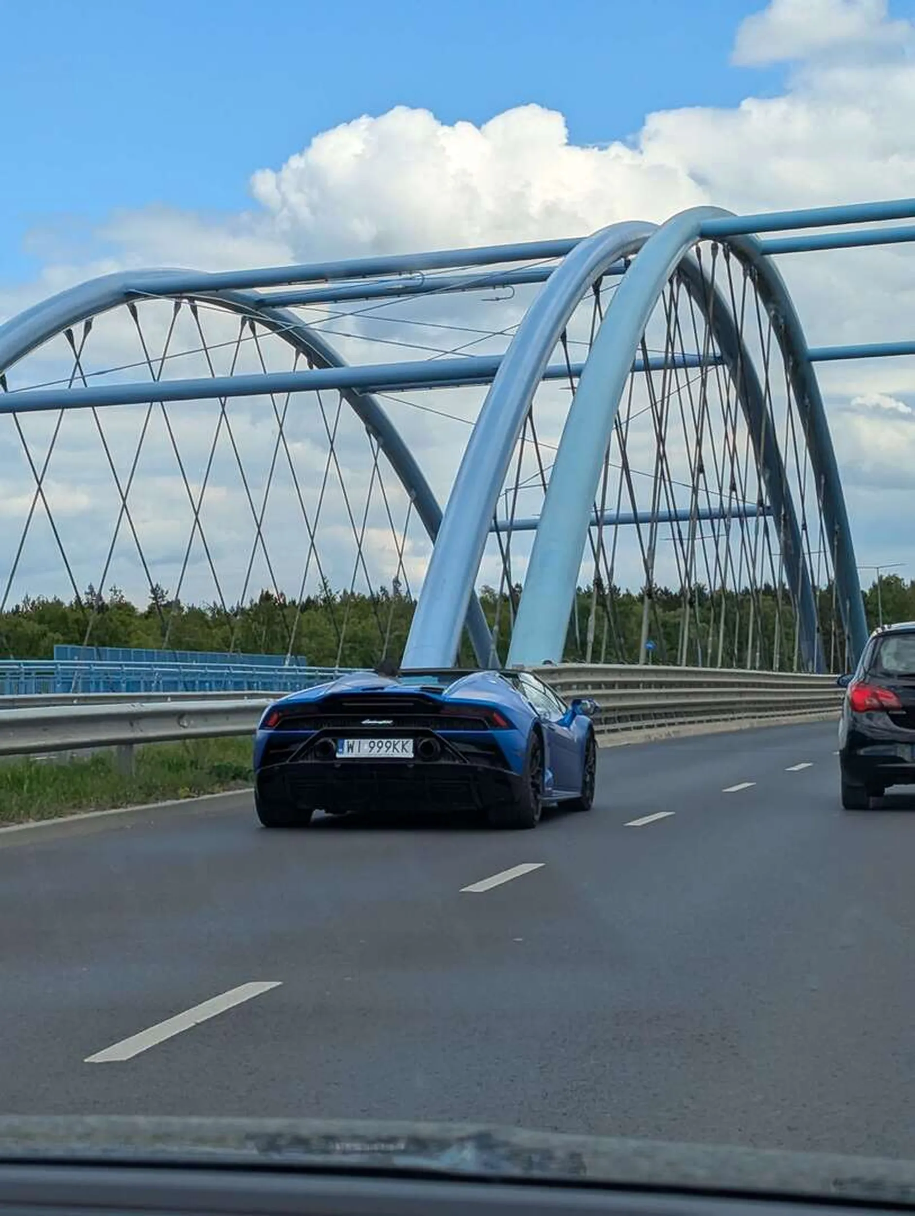 Fajne lambo widzialem jak z bydgoszczy wyjezdzalem