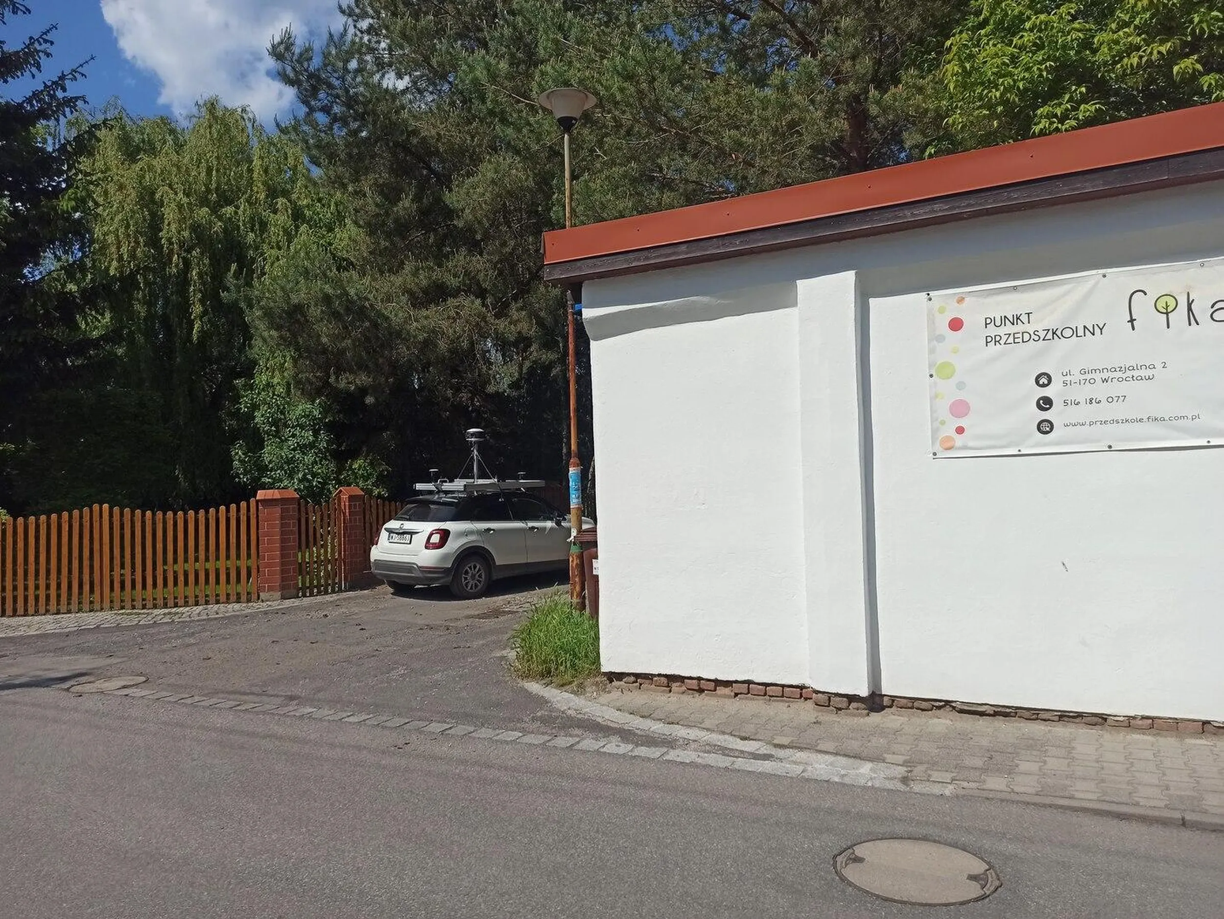 Jeździ z kamerą 360, machaliśmy z synem ale nie wiemy gdzie potem możemy się znaleźć. Ktoś wie?