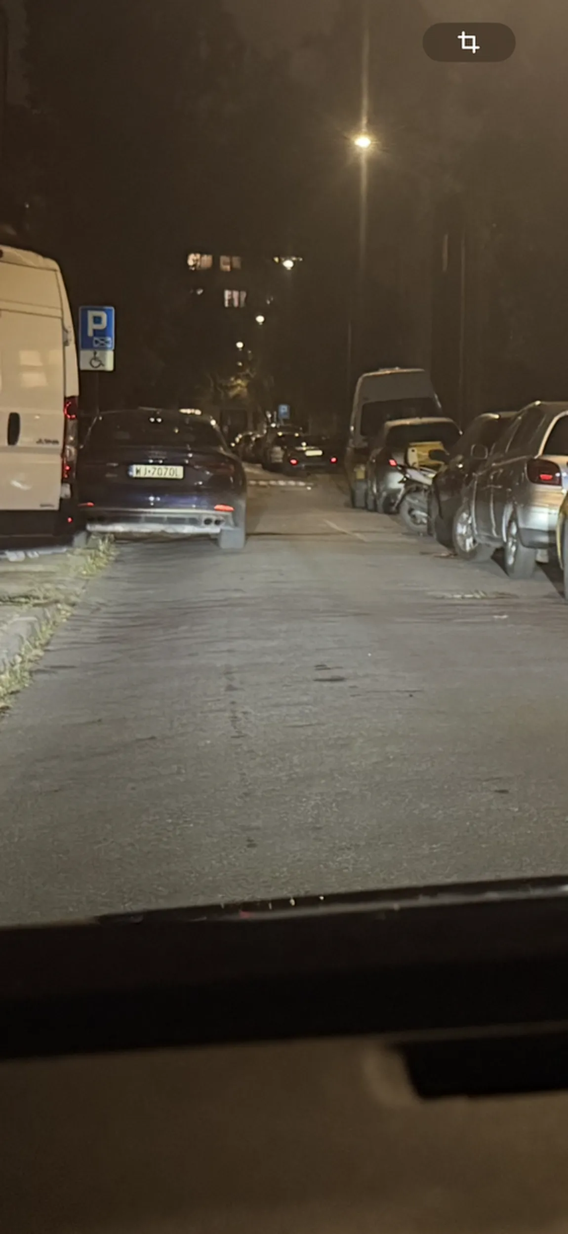 Jak tak mozna zostawic samochod?!