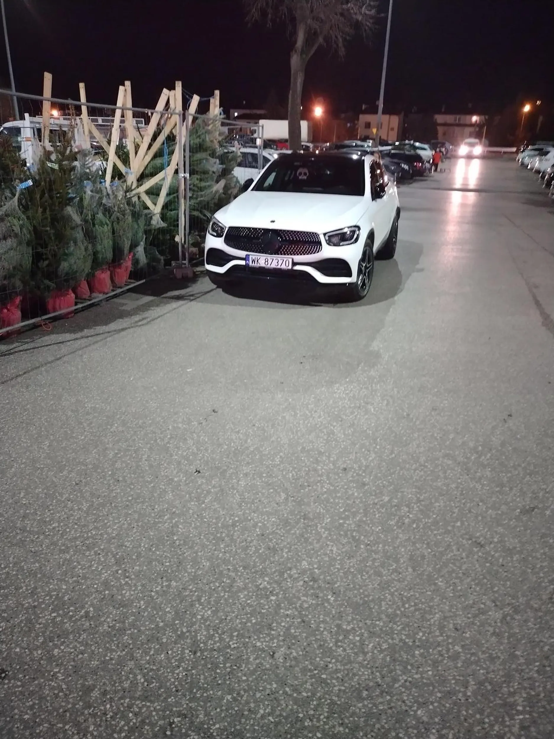 No każdy może. Tylko nie ten zjeb?