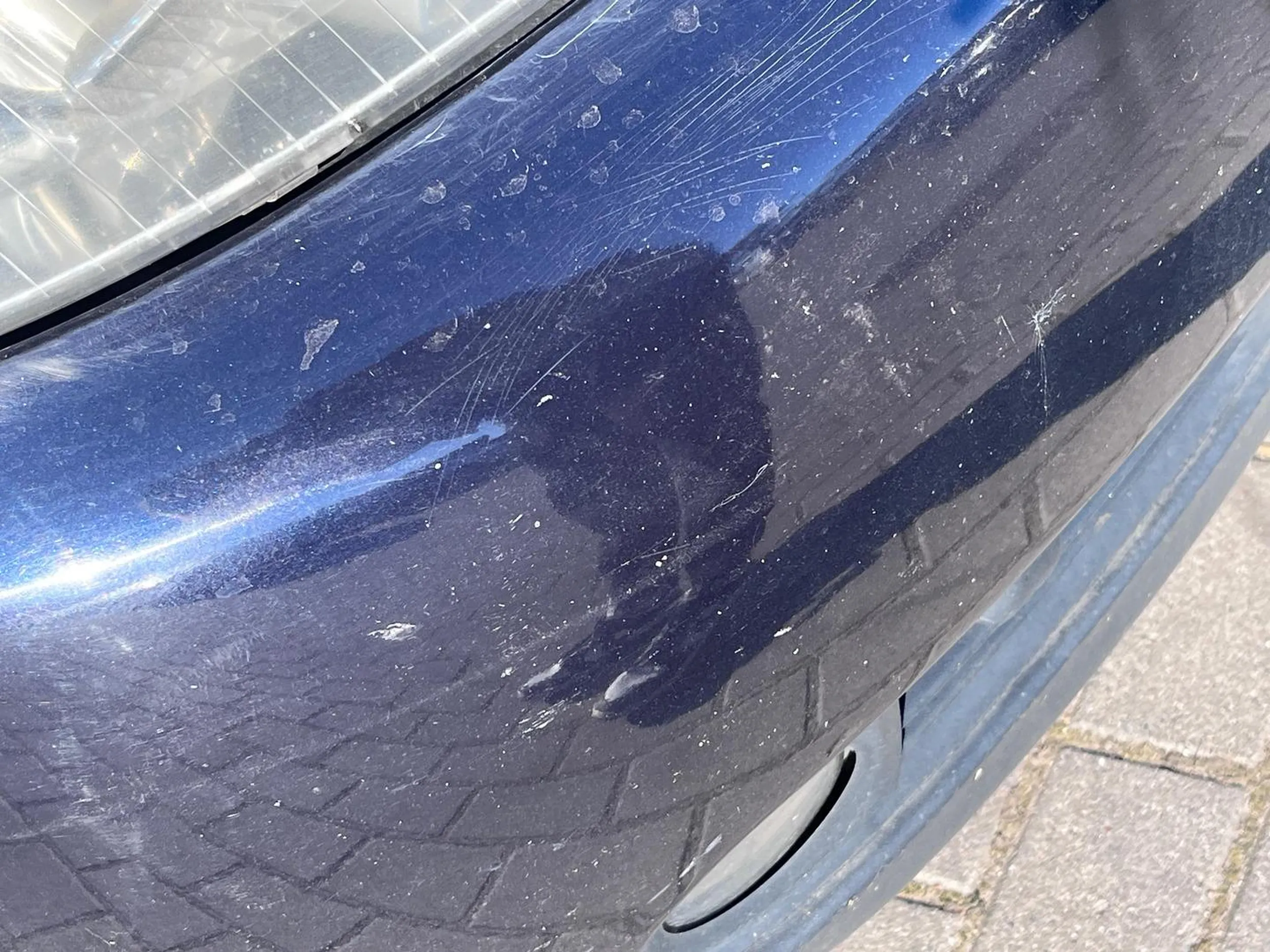 Pani nie potrafi jeździć, przywaliła pani w auto nie pozdrawiam