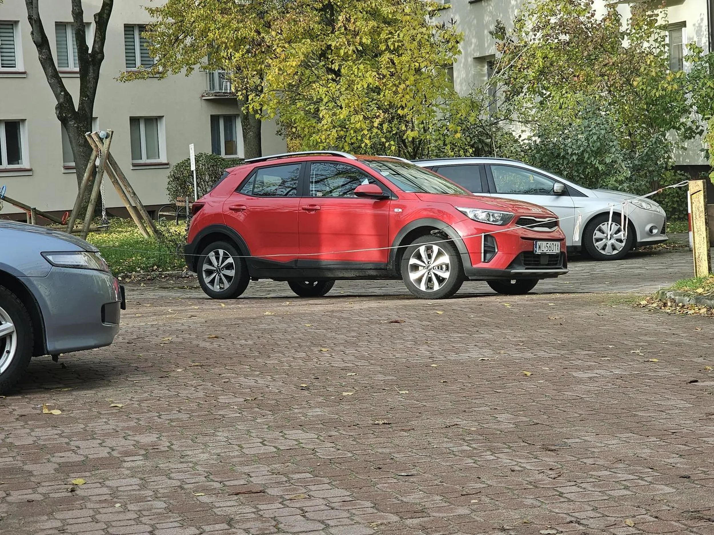 Jak nie wiesz gdzie jest parking to moze idz na ponowny kurs prawa jazdy